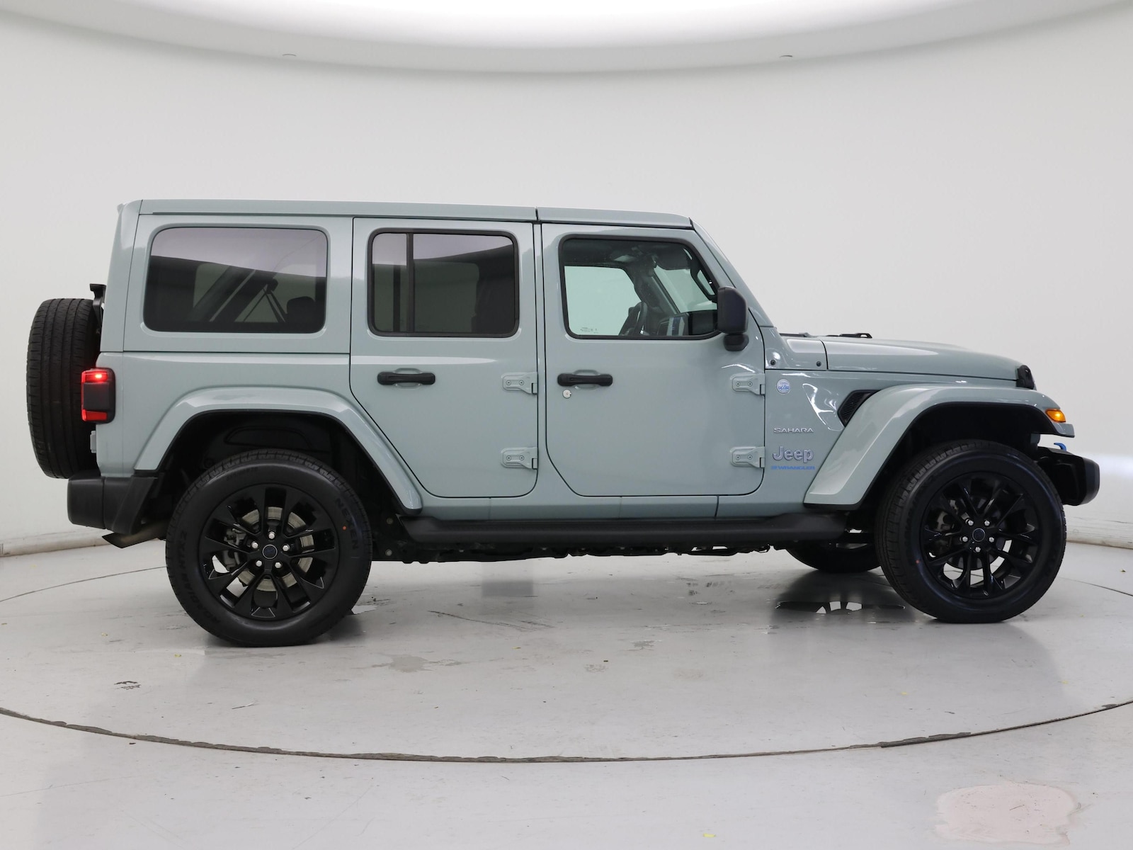 2024 Jeep Wrangler 4xe Sahara 4XE - Photo 8