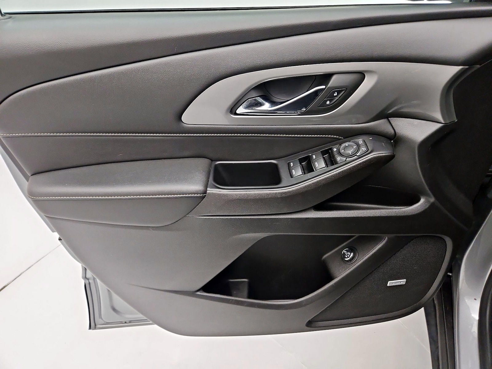 2023 Chevrolet Traverse 3LT - Photo 13
