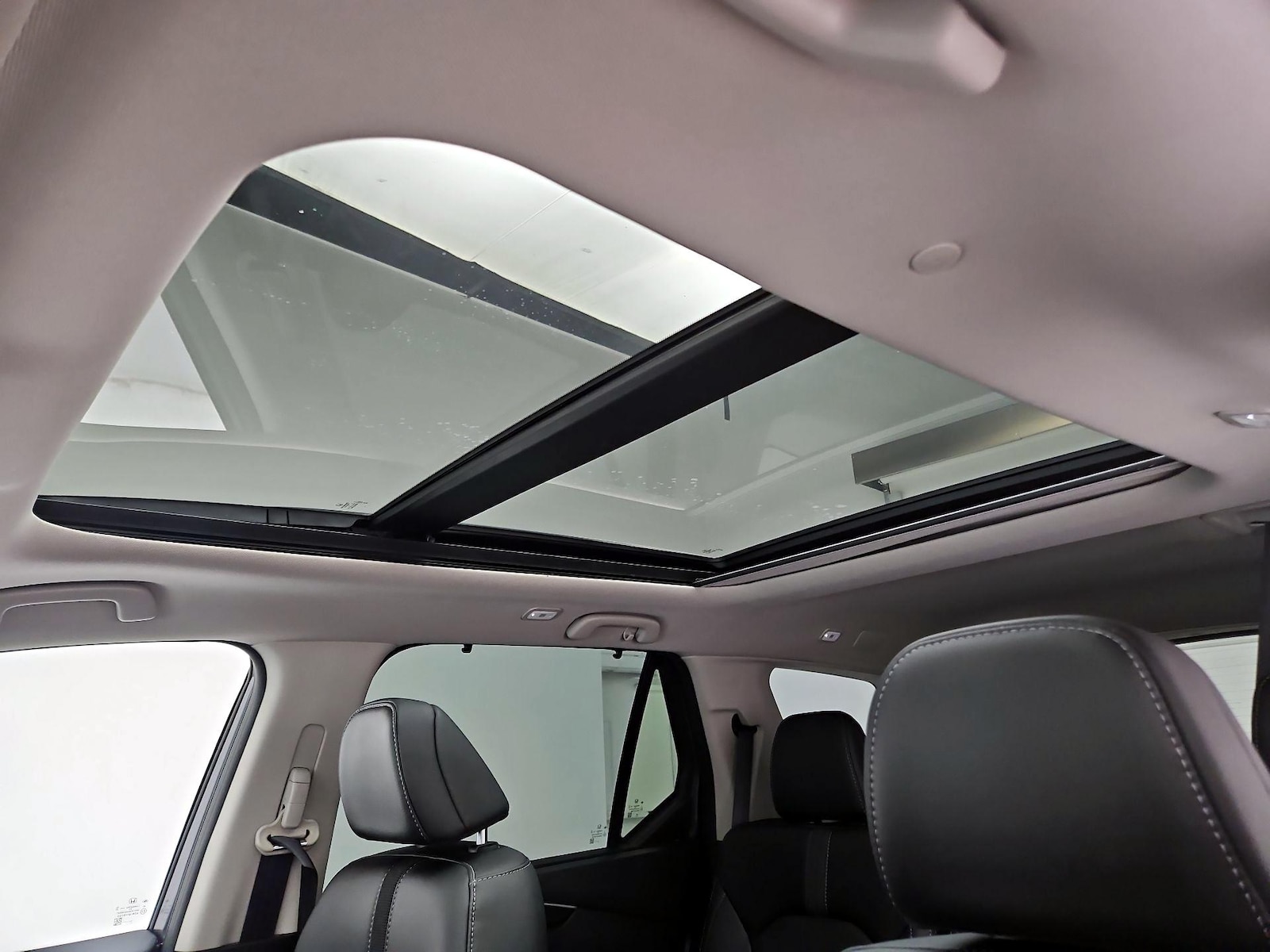 Panoramic Sunroof