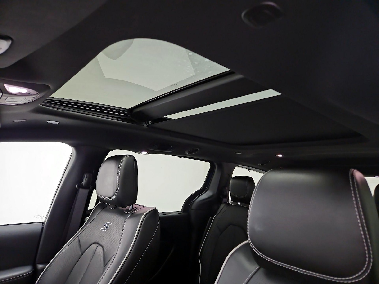 Panoramic Sunroof