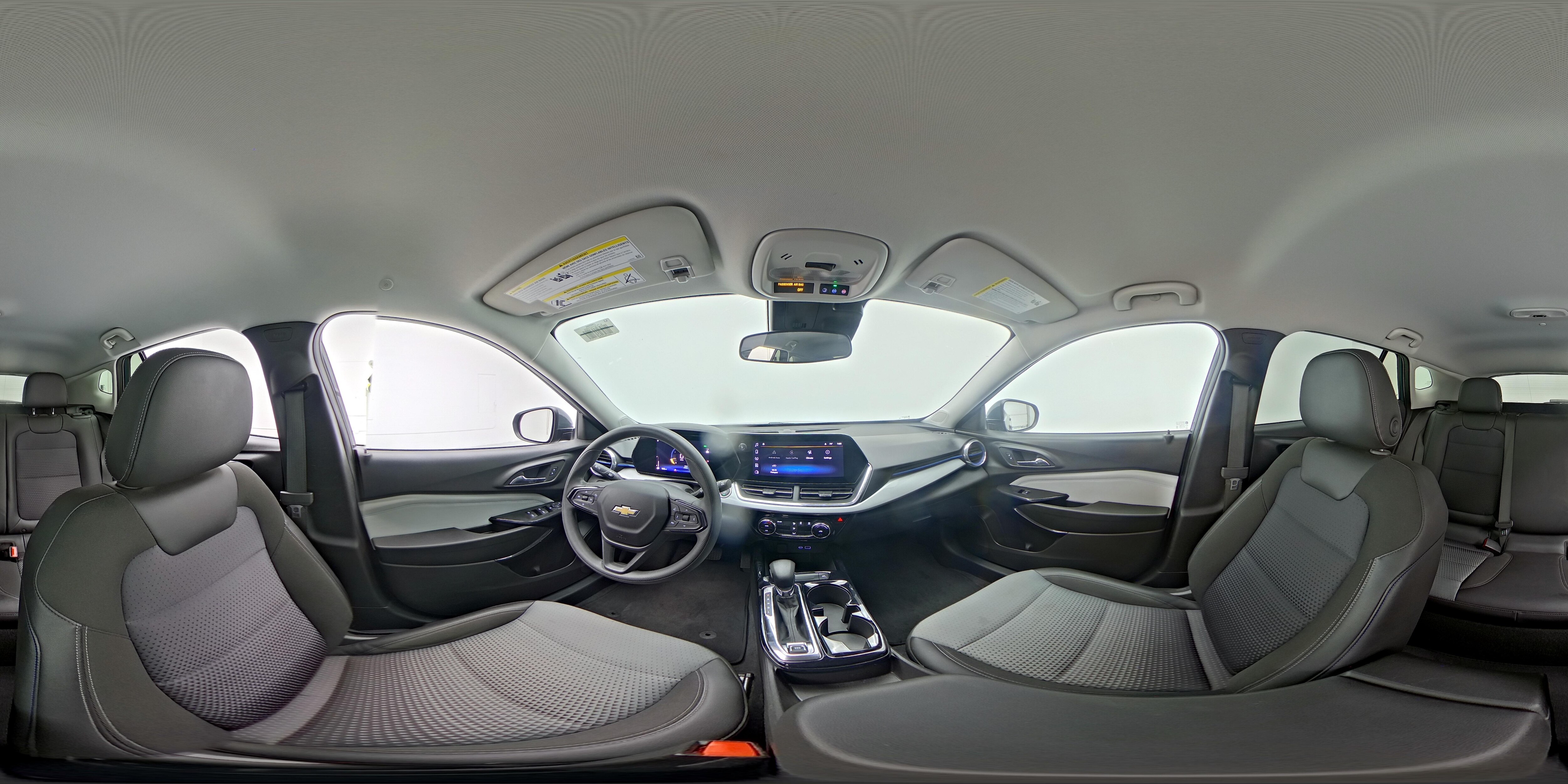 2025 Chevrolet Trax LT - Photo 24