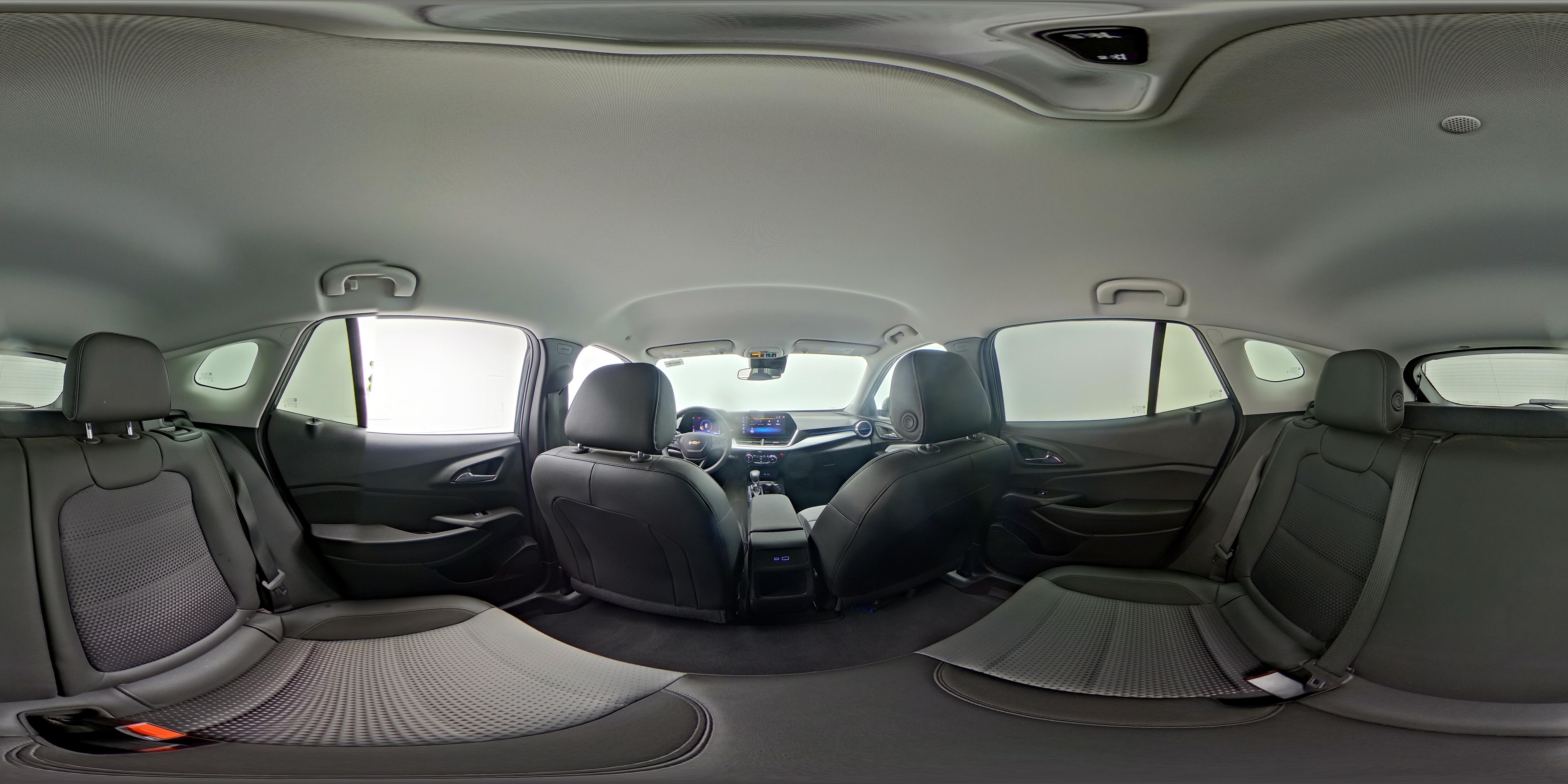 2025 Chevrolet Trax LT - Photo 25
