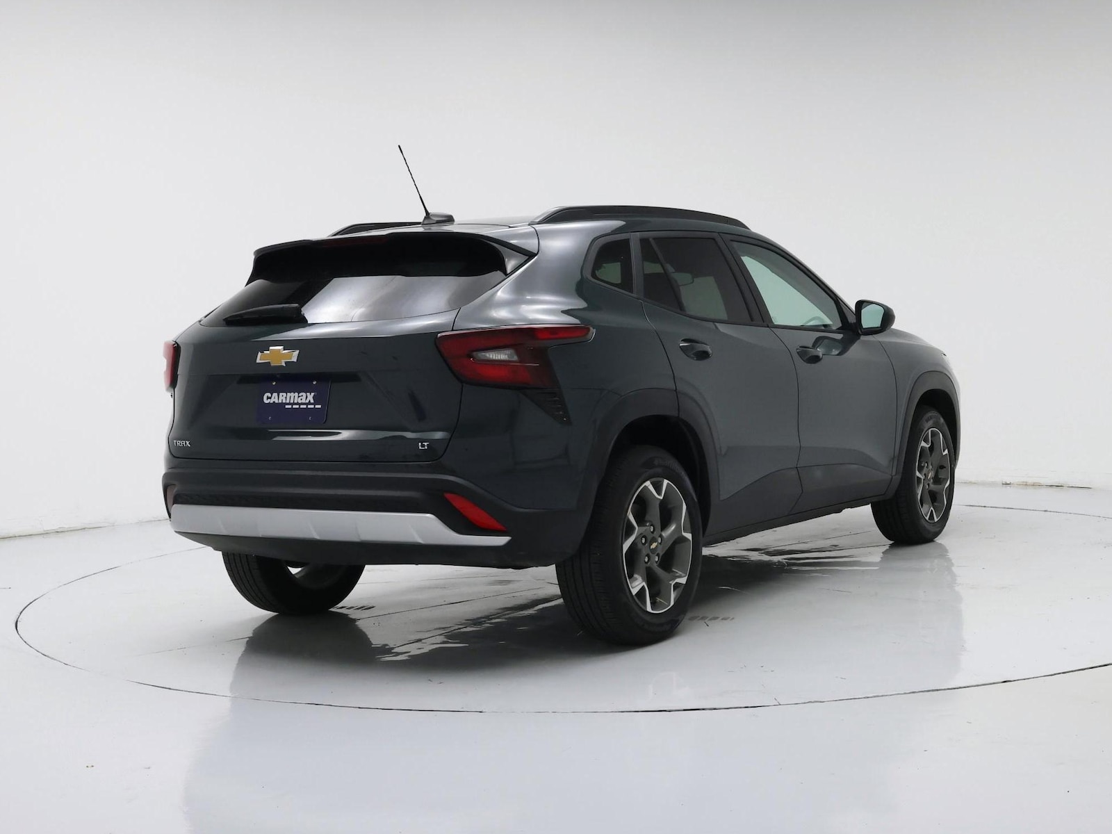 2025 Chevrolet Trax LT - Photo 9