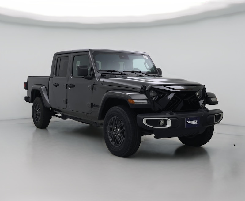 2024 Jeep Gladiator Sport S