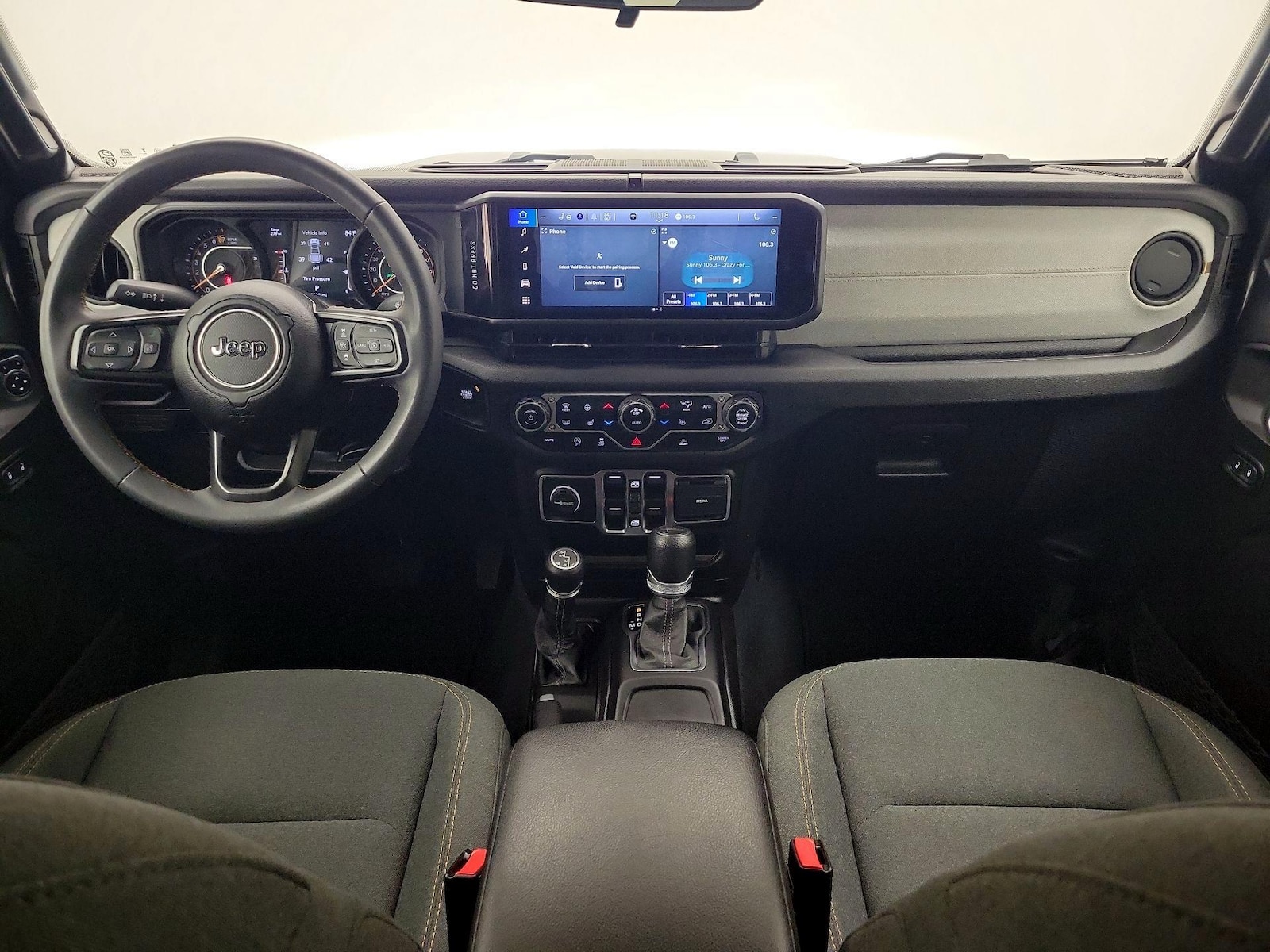 Apple CarPlay® & Android Auto™