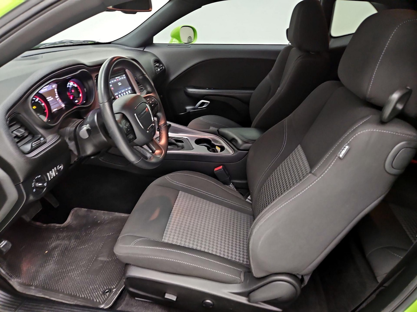 Power Seat(s) & Side Airbags