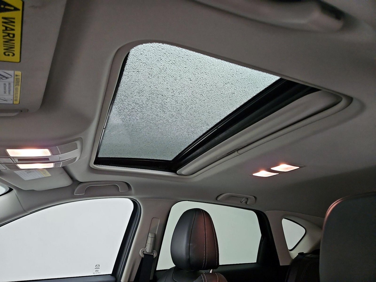 Sunroof(s) & Overhead Airbags