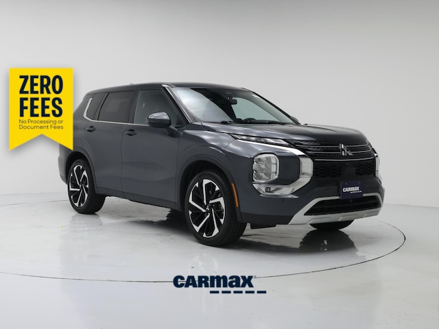 Gray 2024 Mitsubishi Outlander SUV / Crossover All-Wheel Drive Automatic