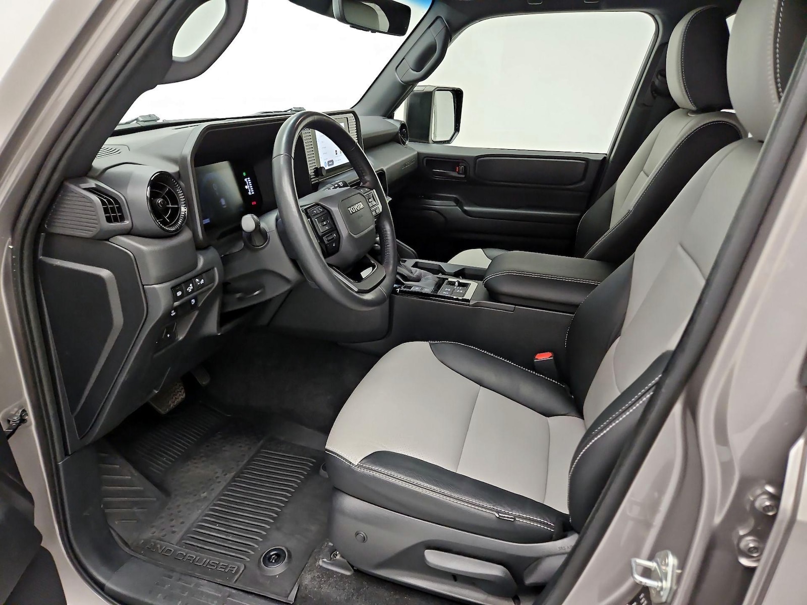 Front Seat Heaters & A/C Seat(s)