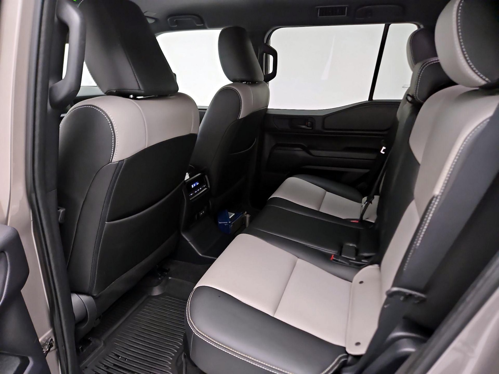 Rear Air Conditioning