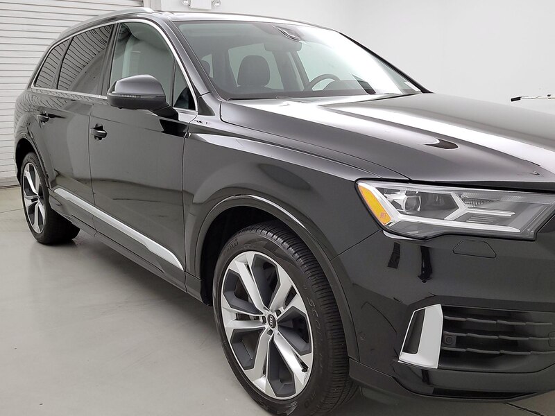 2022 Audi Q7 Premium Plus