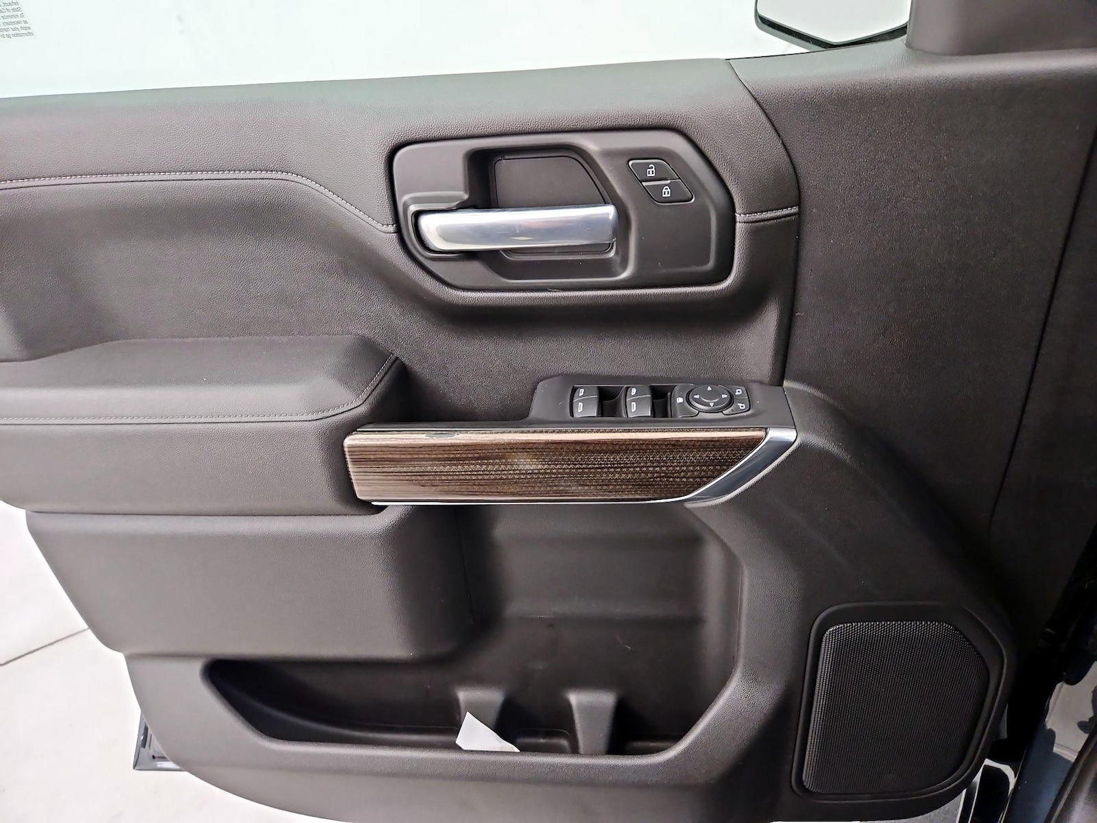 2021 Chevrolet Silverado 1500 LT - Photo 13