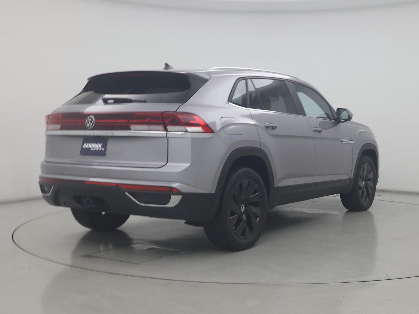 2024 Volkswagen Atlas Cross Sport SE w/Tech - Photo 9