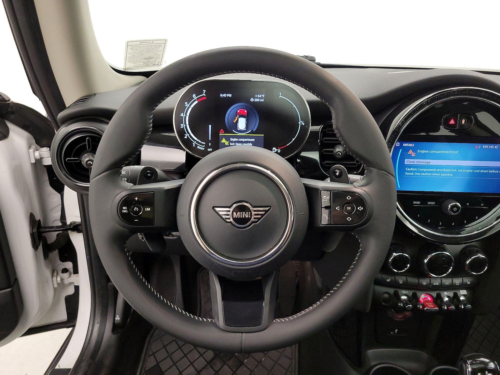 2024 MINI Hardtop 2 Door S - Photo 11