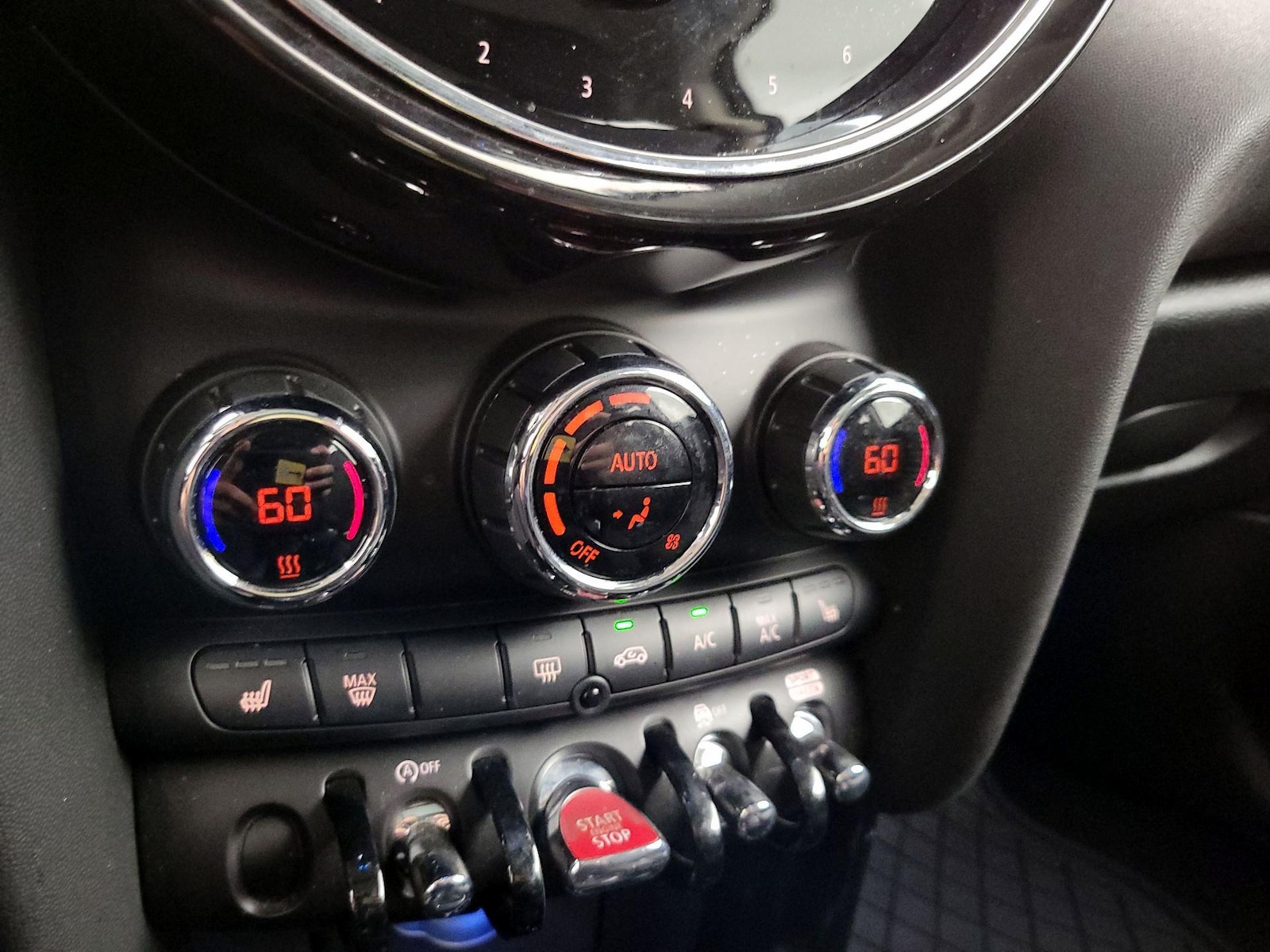 2024 MINI Hardtop 2 Door S - Photo 18