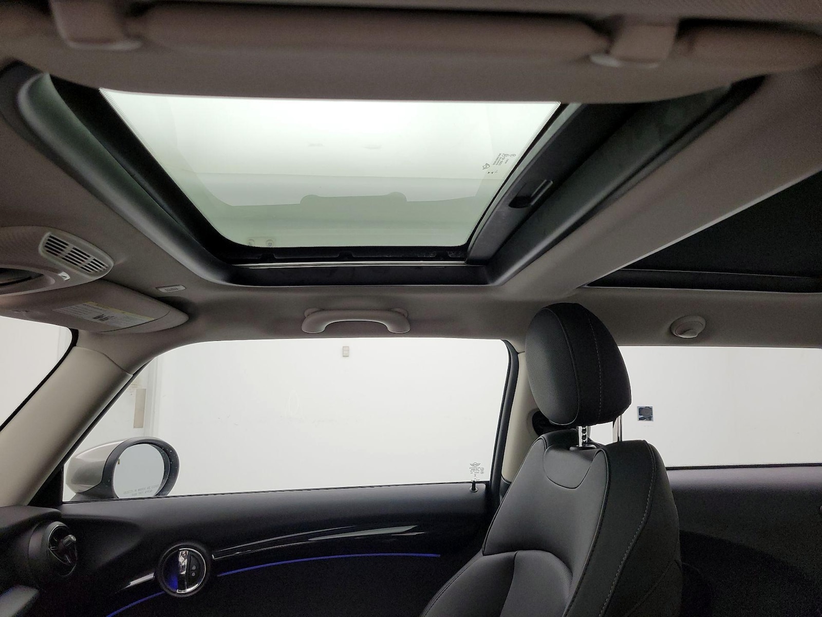 2024 MINI Hardtop 2 Door S - Photo 21