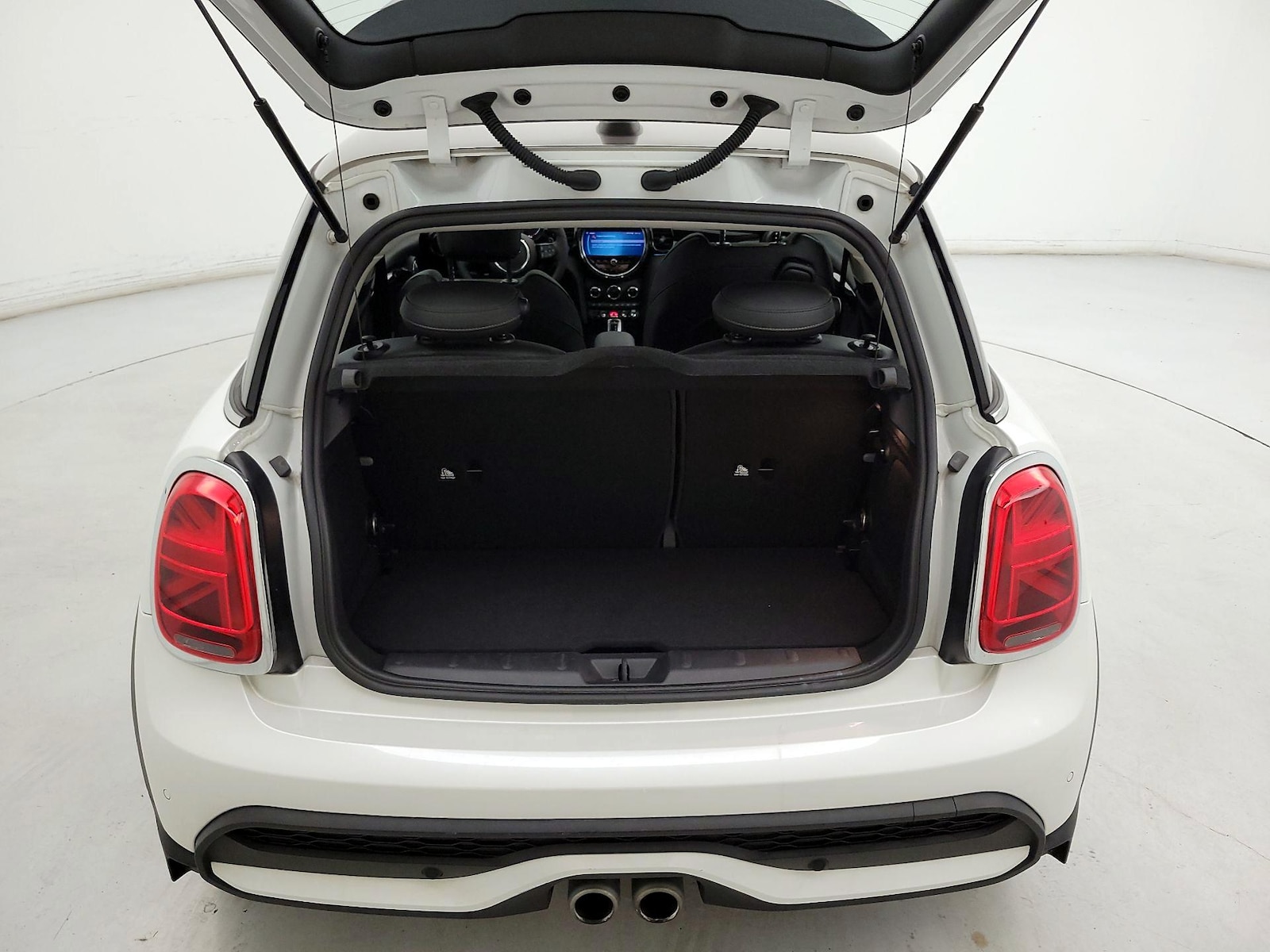 2024 MINI Hardtop 2 Door S - Photo 23