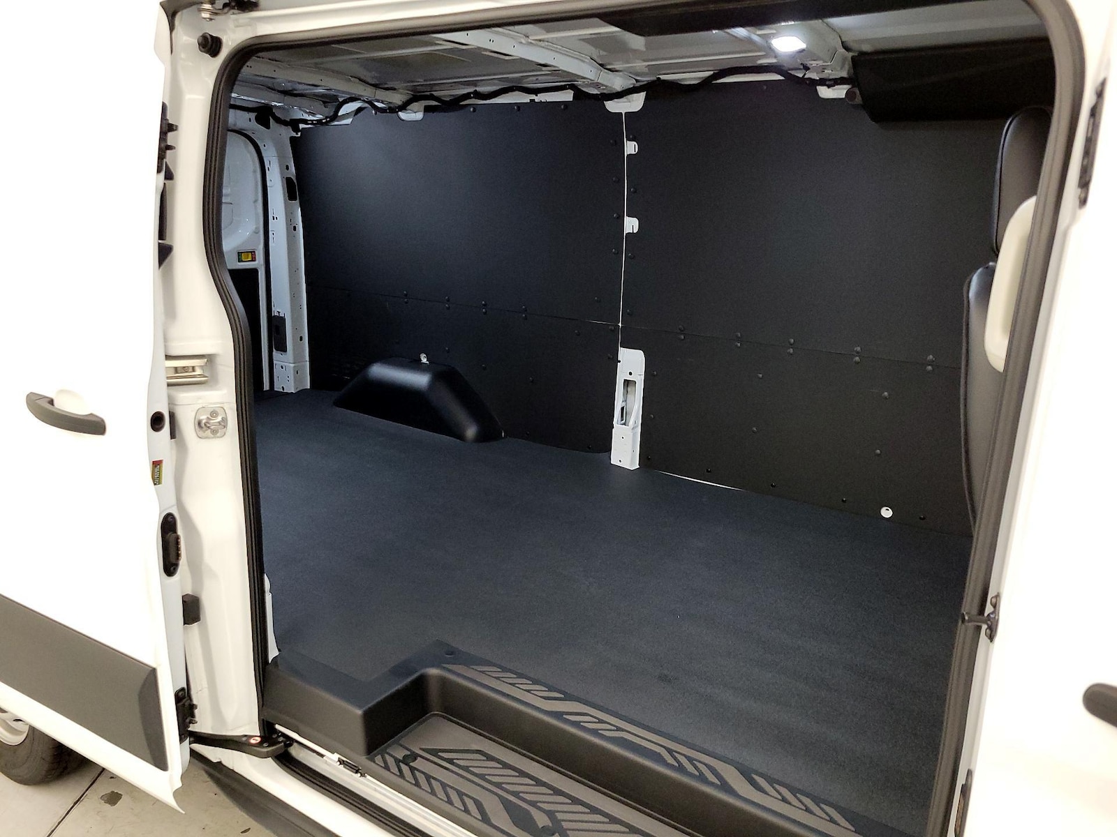 2025 Ford Transit Van Base - Photo 21