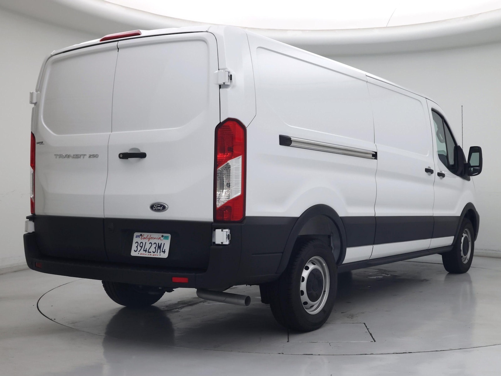 2025 Ford Transit Van Base - Photo 9