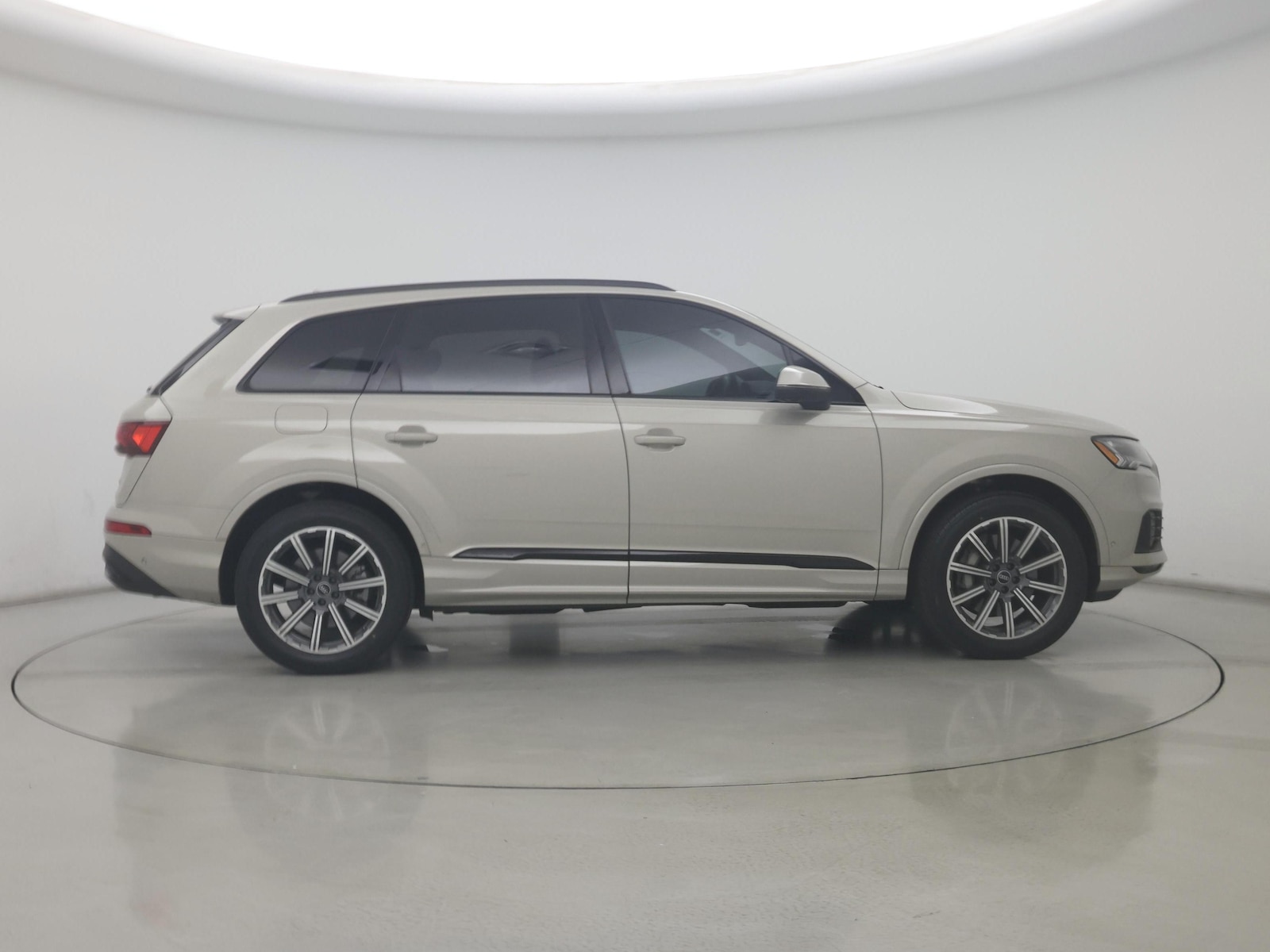 2023 Audi Q7 Premium Plus - Photo 8