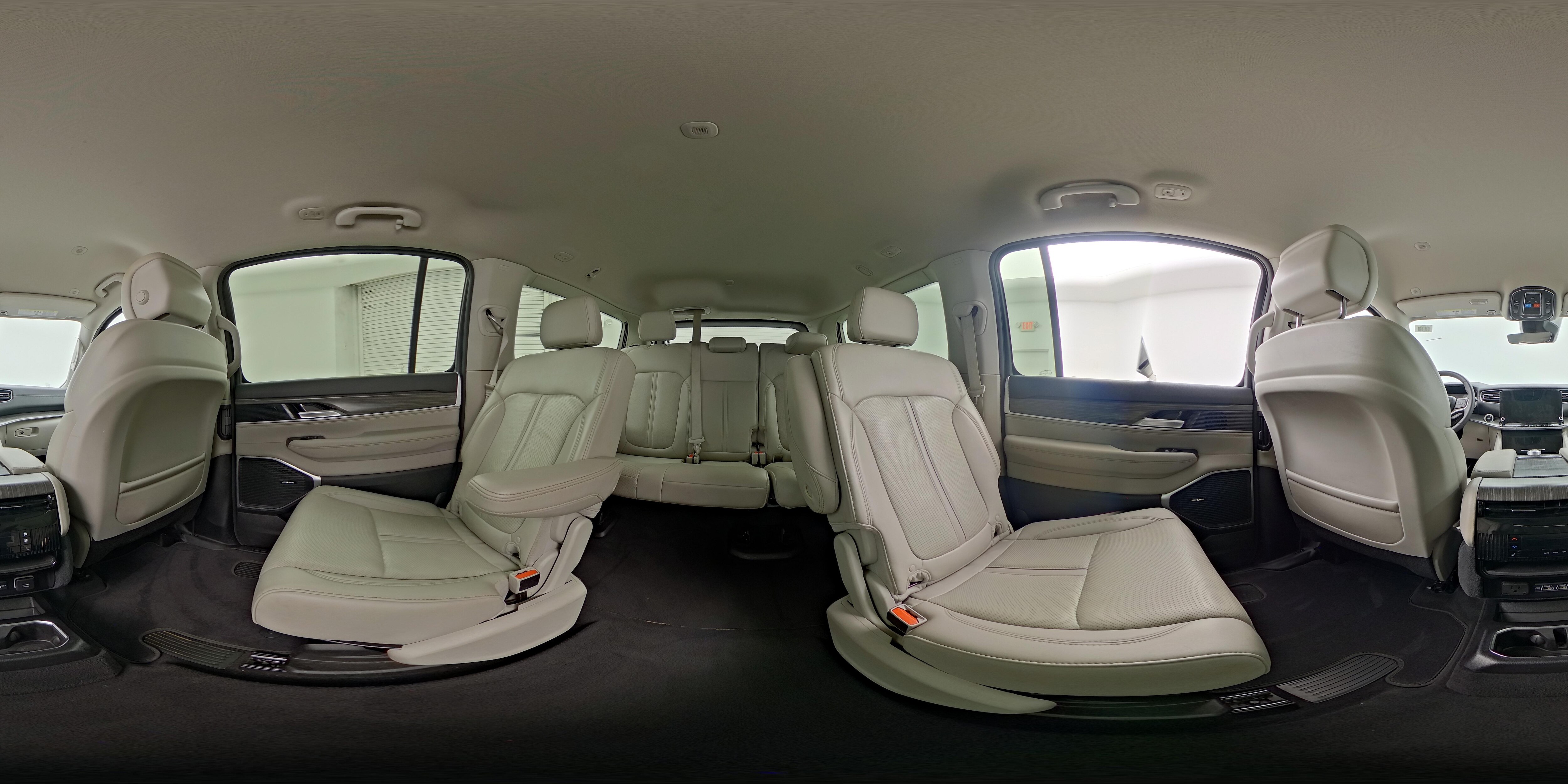 2024 Jeep Wagoneer Series II - Photo 27
