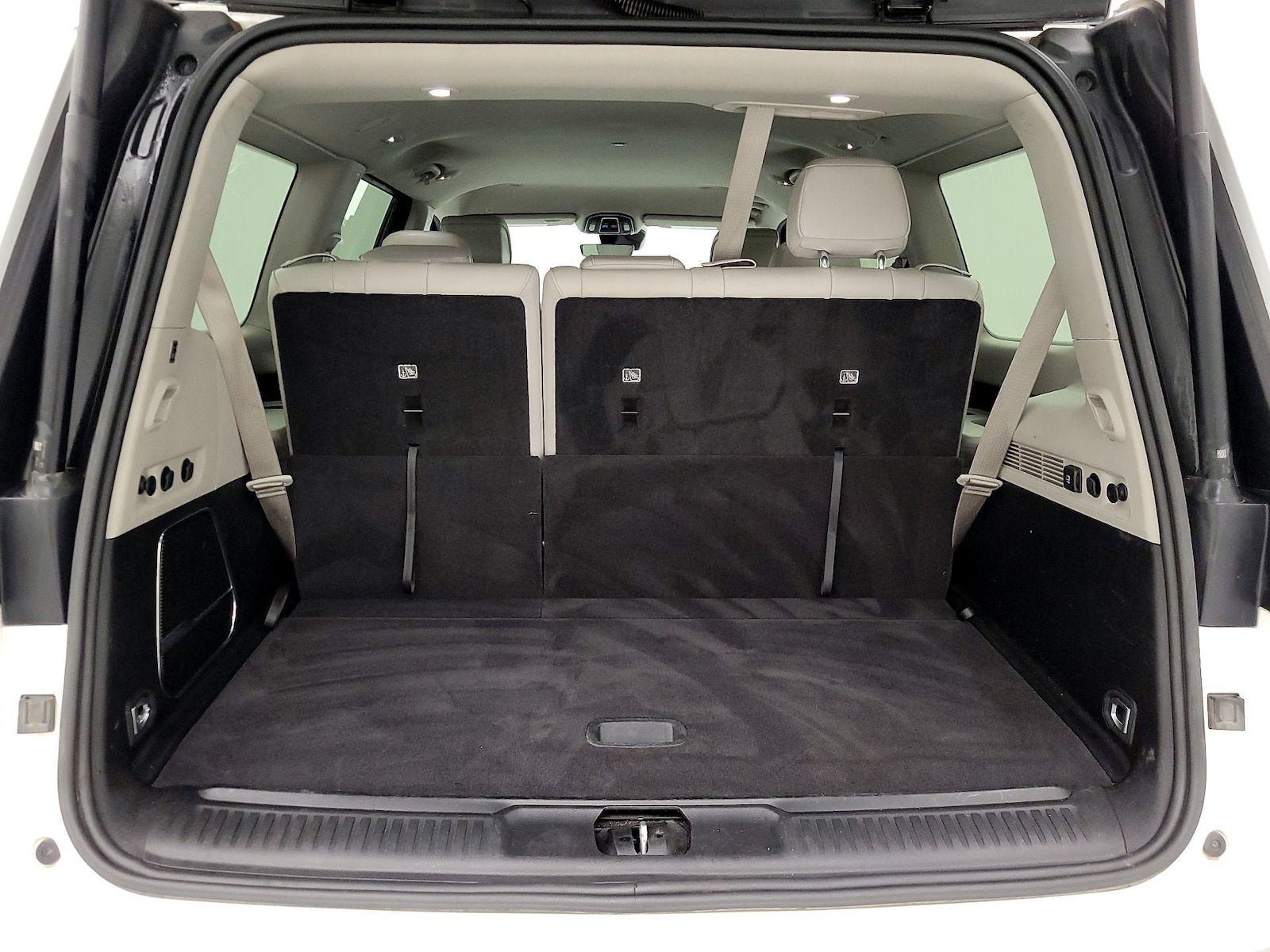 2024 Jeep Wagoneer Series II - Photo 23