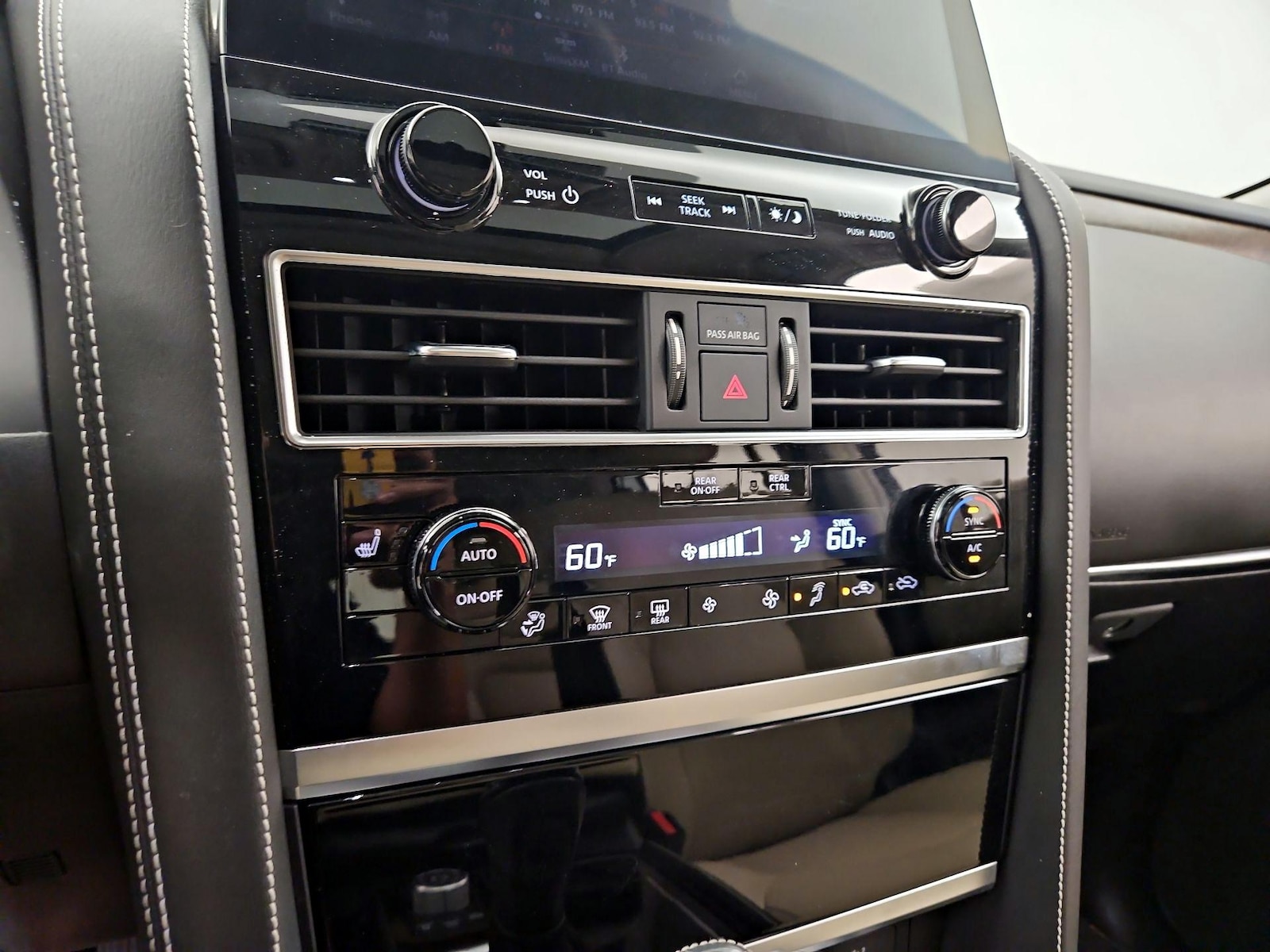 2024 INFINITI QX80 PREMIUM SELECT 4WD - Photo 17