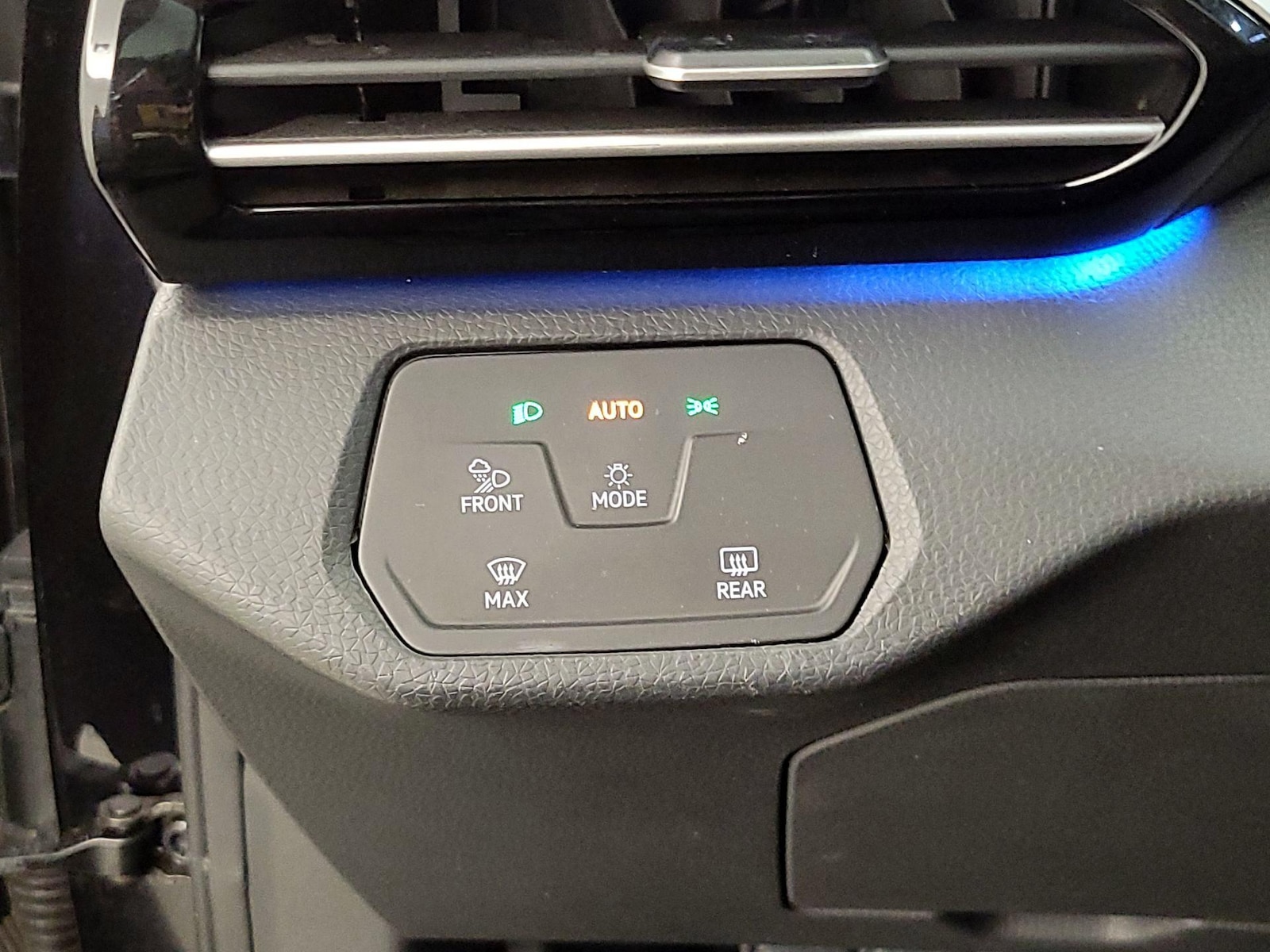 2023 Volkswagen ID.4 S - Photo 12
