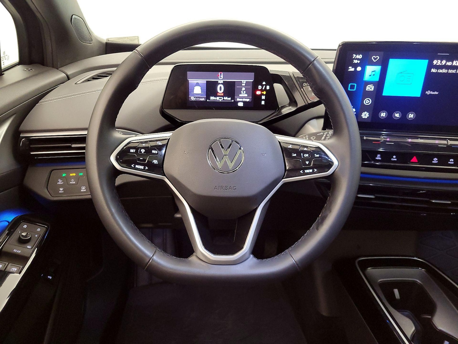 2023 Volkswagen ID.4 S - Photo 9