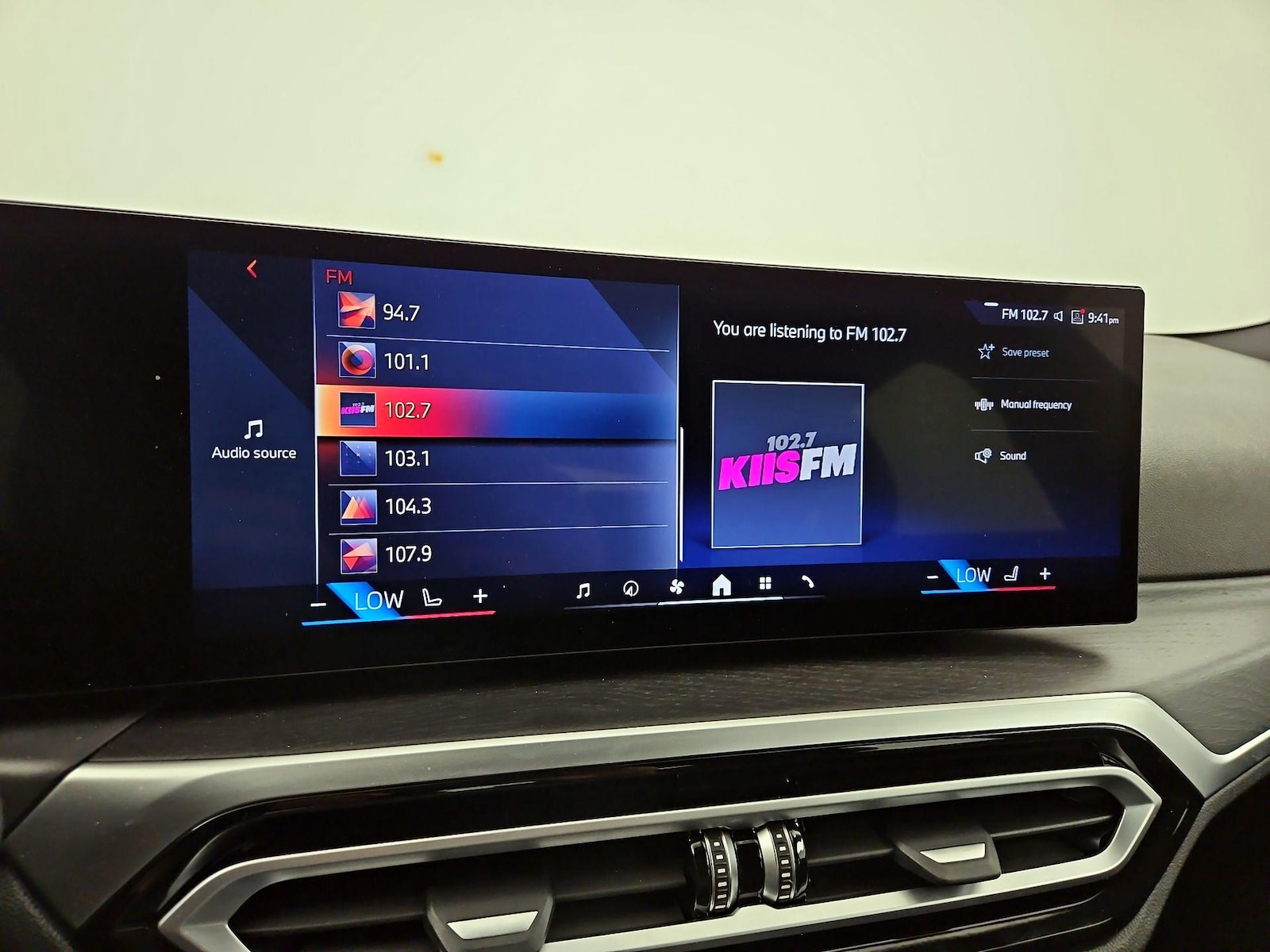2024 BMW i4 35 - Photo 17