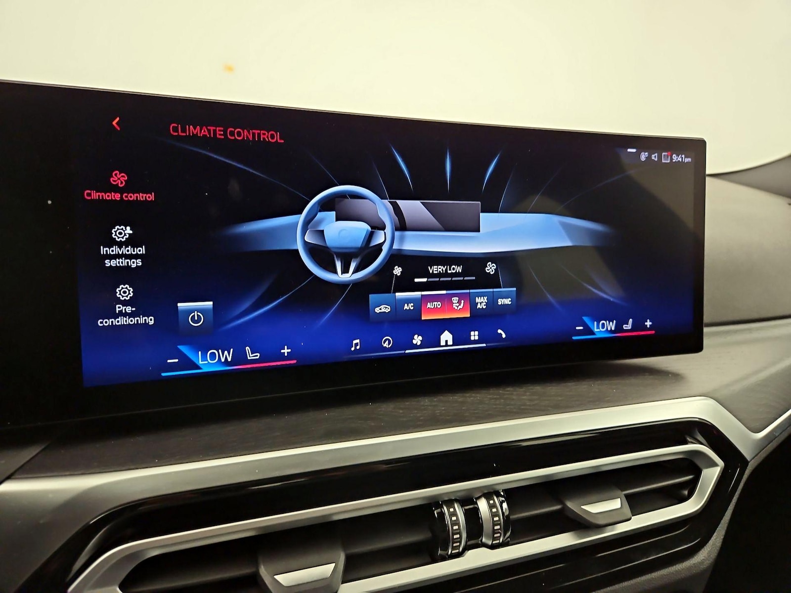 2024 BMW i4 35 - Photo 18