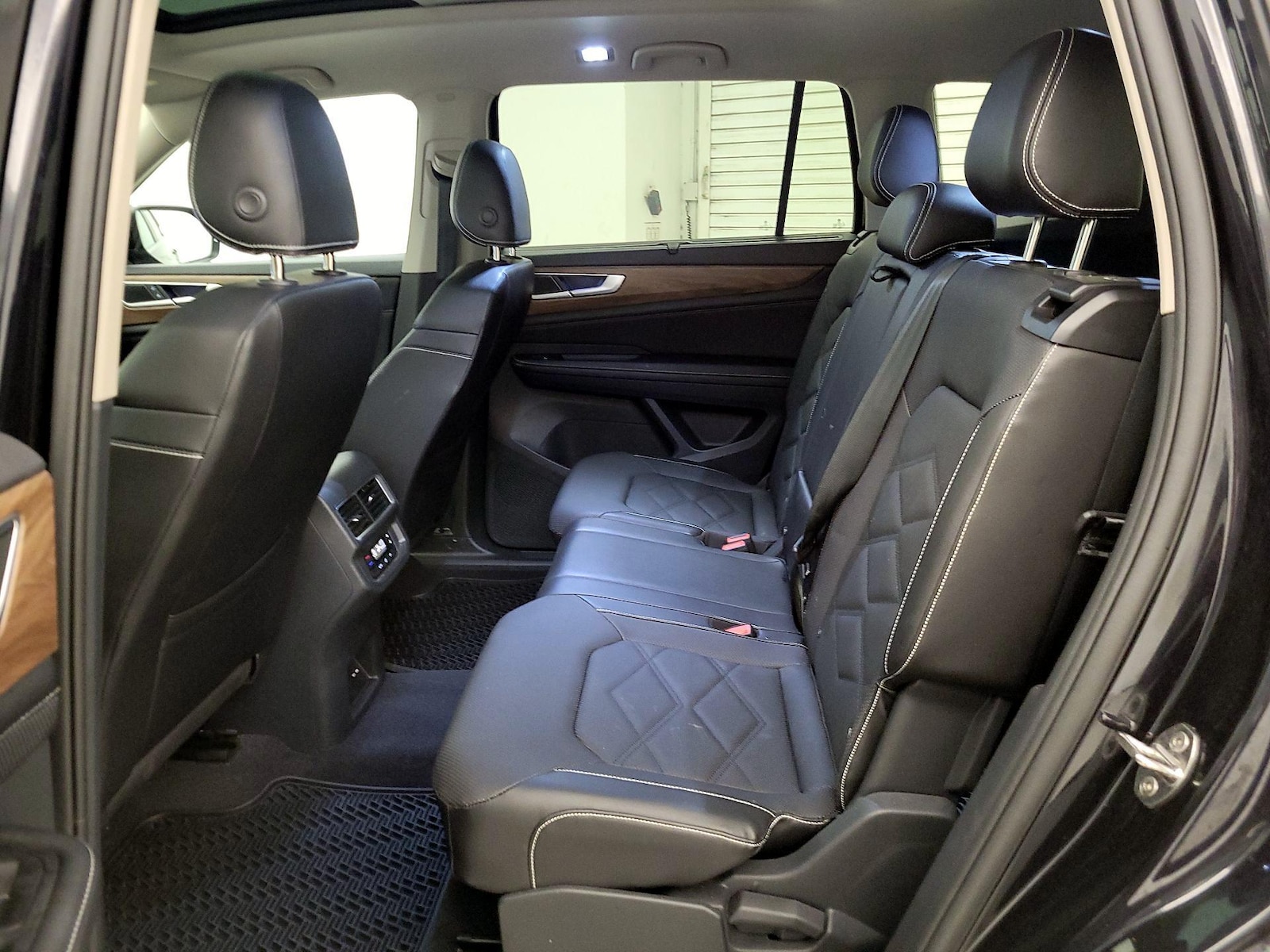 Rear Air Conditioning