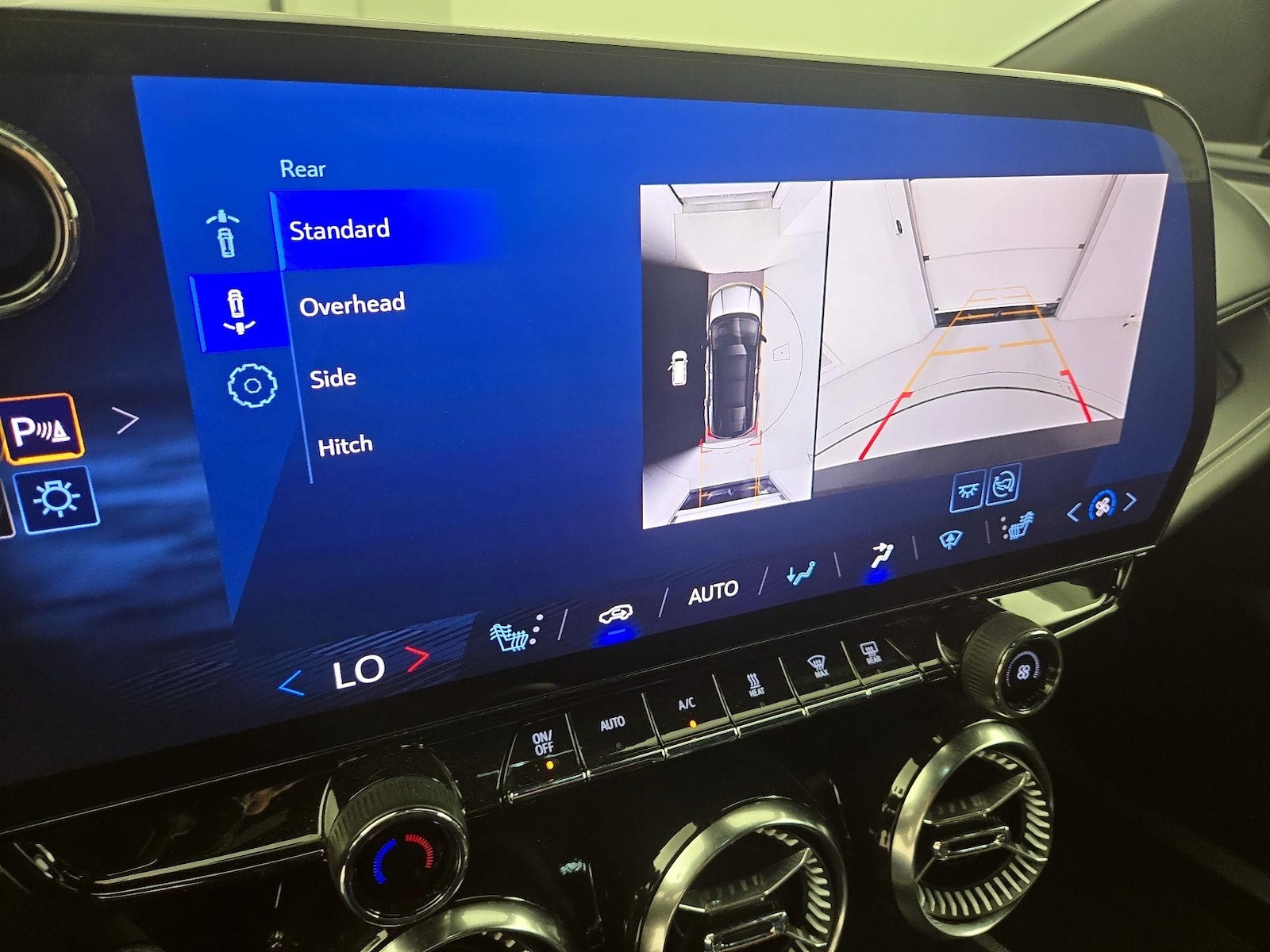 2024 Chevrolet Blazer EV LT - Photo 16