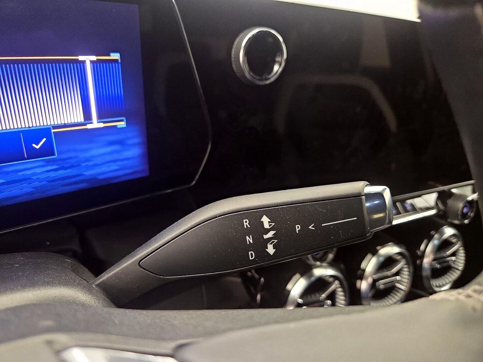 2024 Chevrolet Blazer EV LT - Photo 19