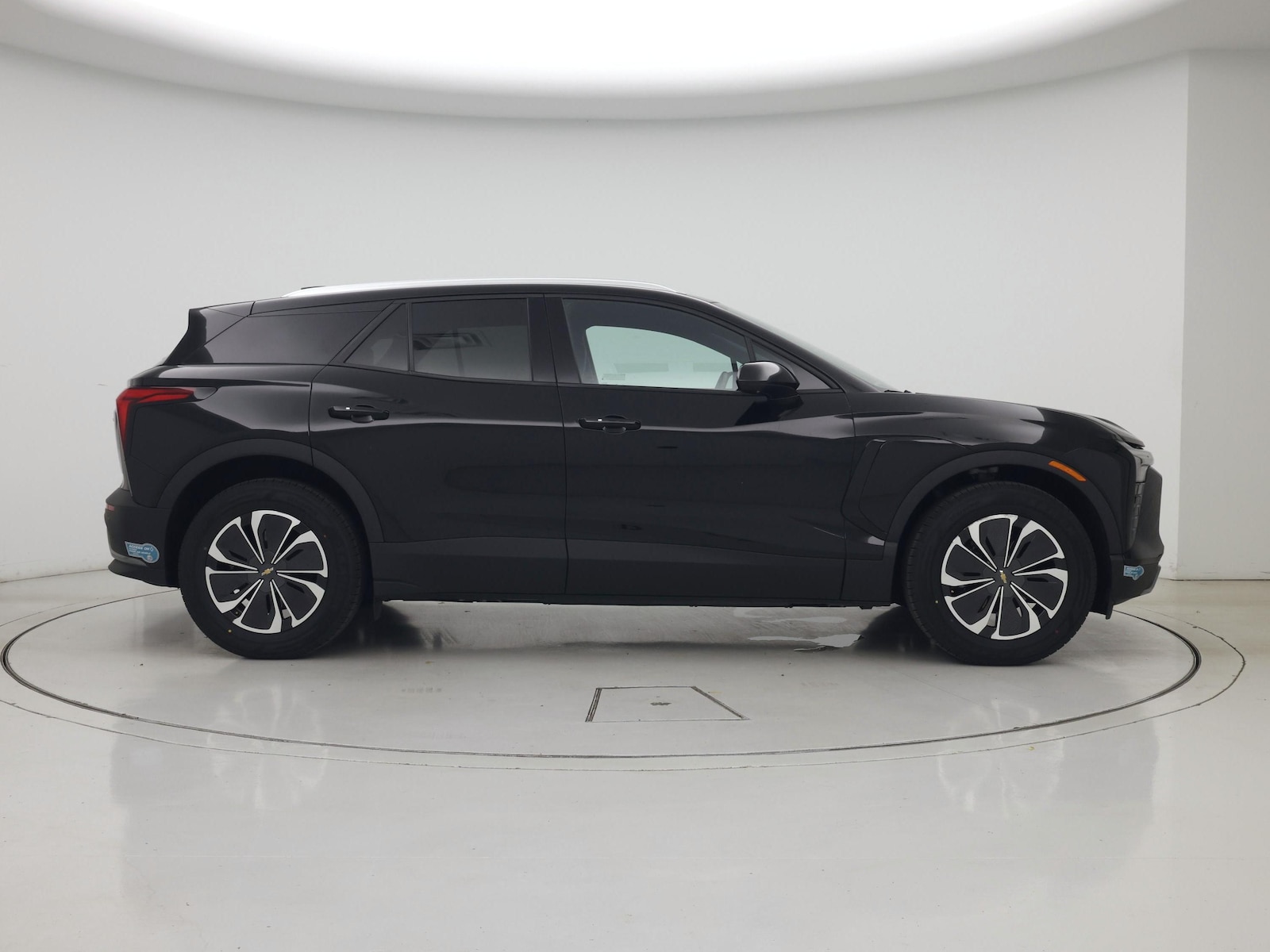 2024 Chevrolet Blazer EV LT - Photo 8
