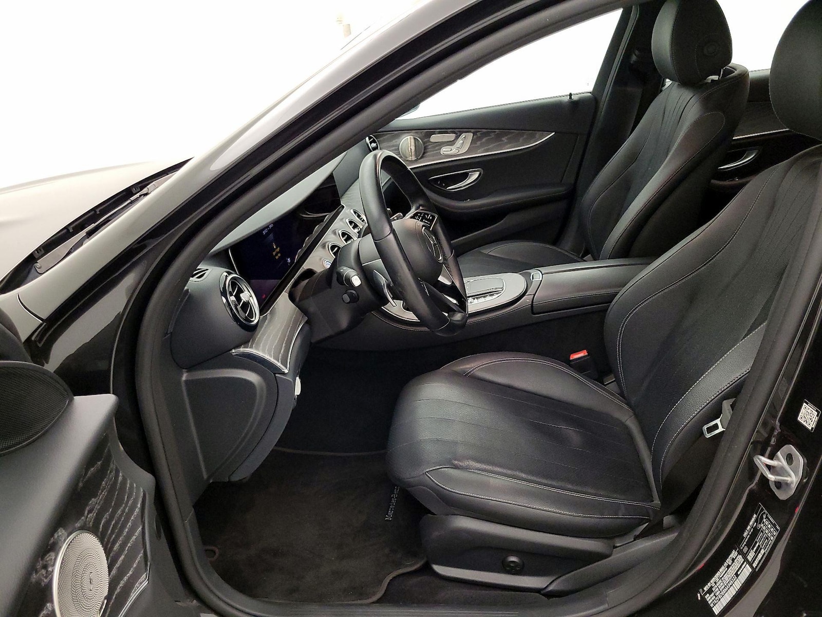 2021 Mercedes-Benz E-Class E350 - Photo 12