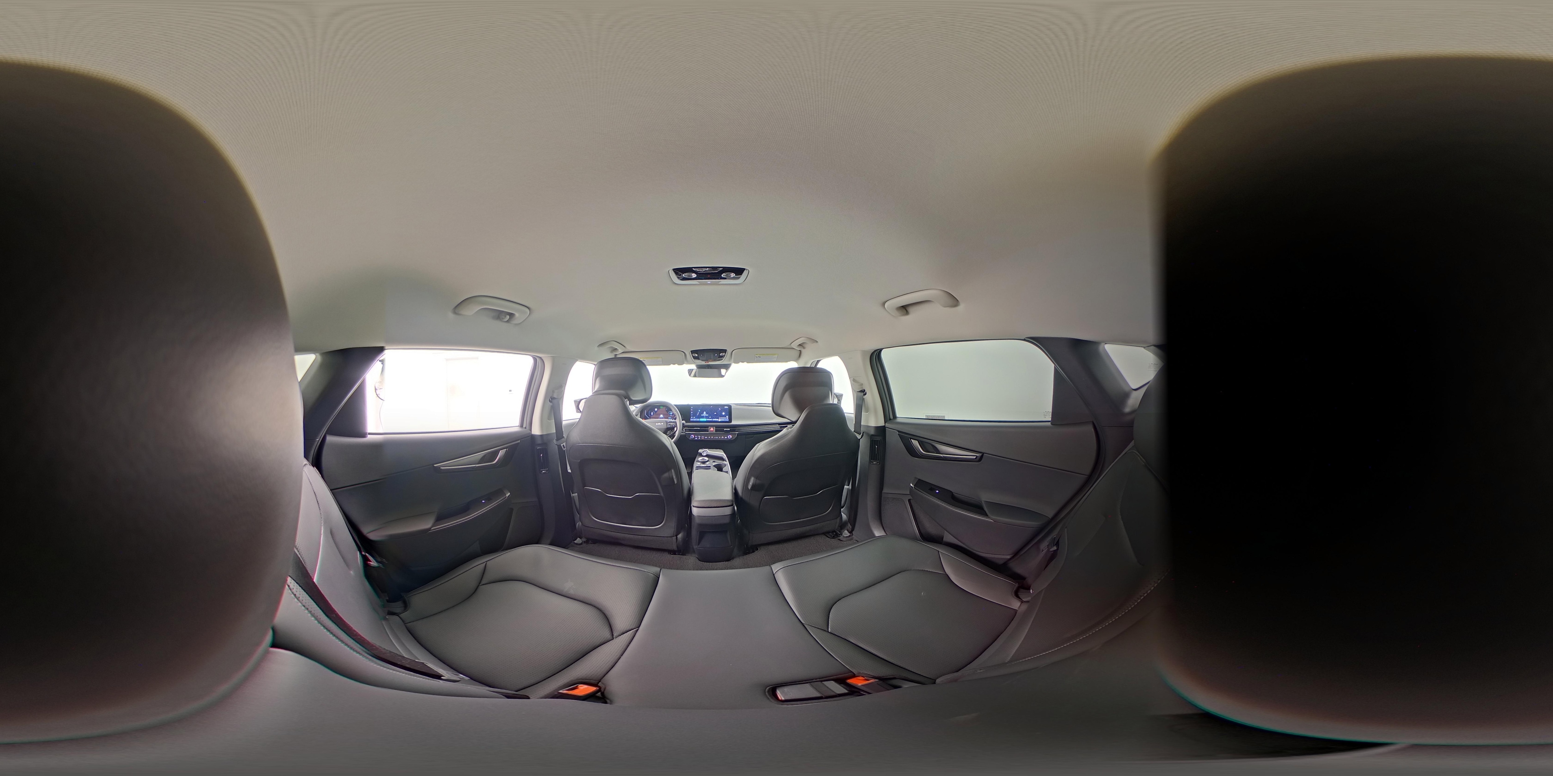 2025 Kia EV6 Wind - Photo 26