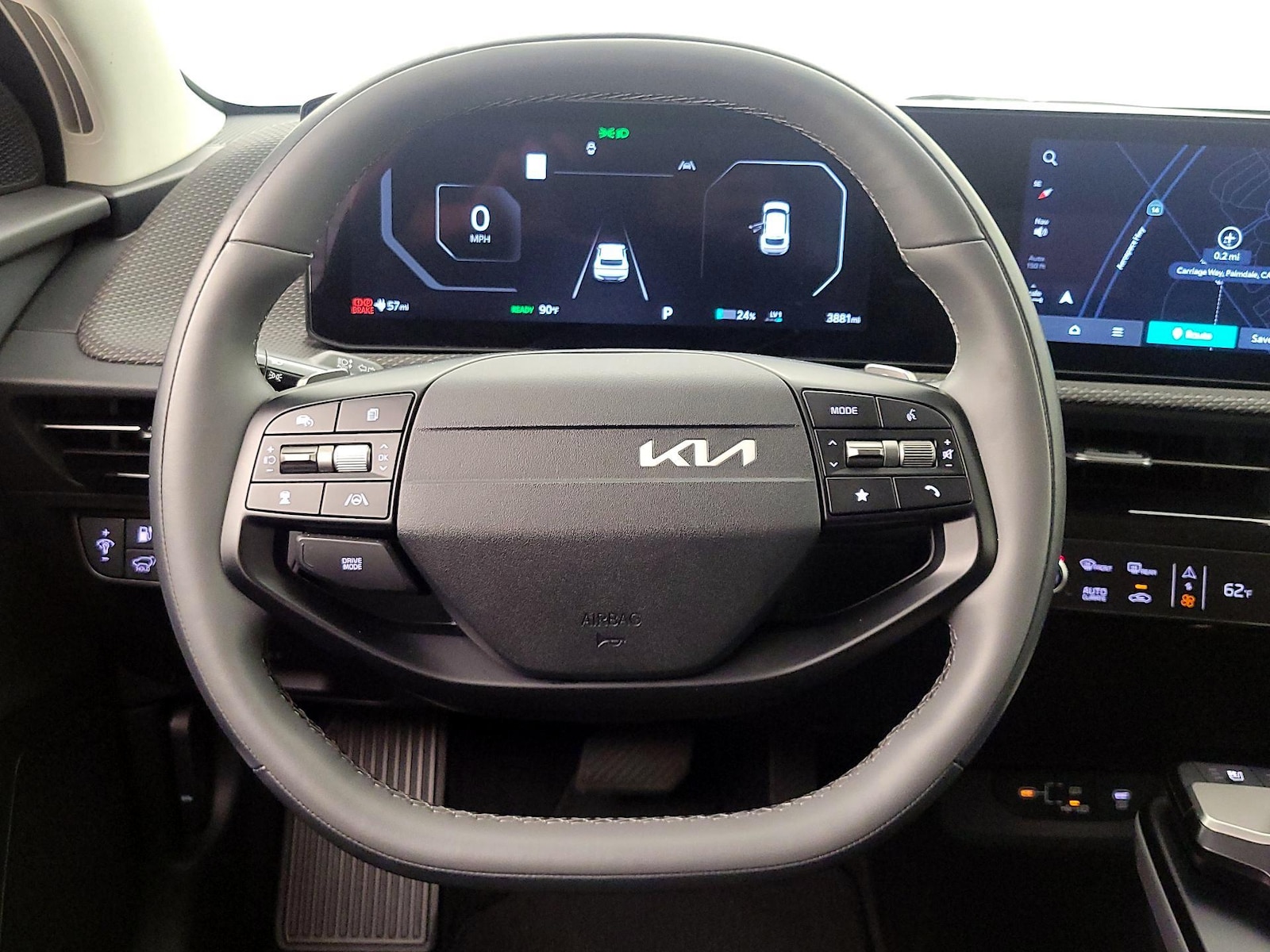 2025 Kia EV6 Wind - Photo 11
