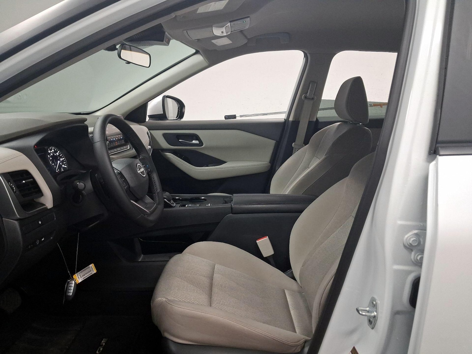 Power Seat(s) & Side Airbags