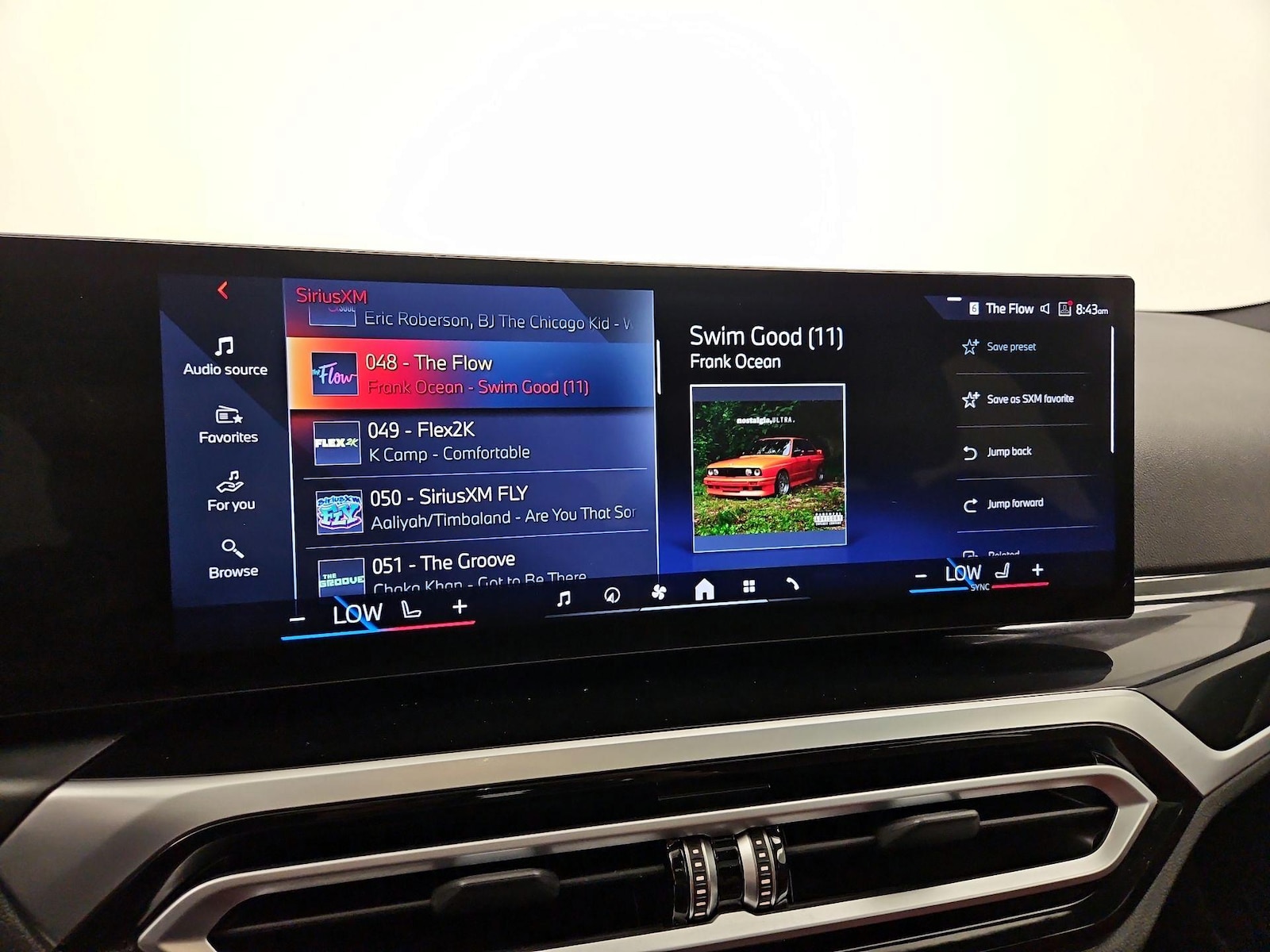 2024 BMW i4 35 - Photo 17