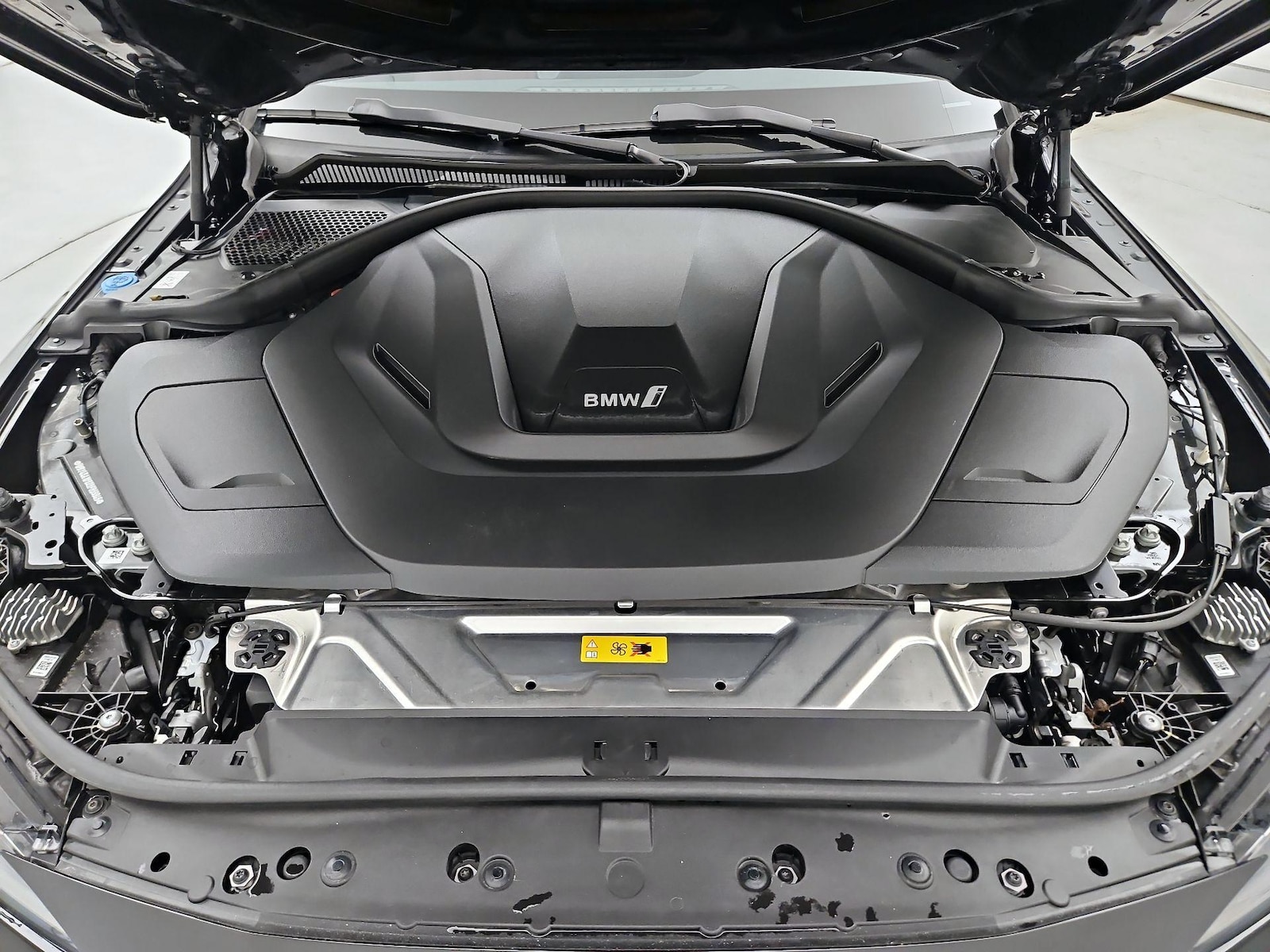 2024 BMW i4 35 - Photo 24