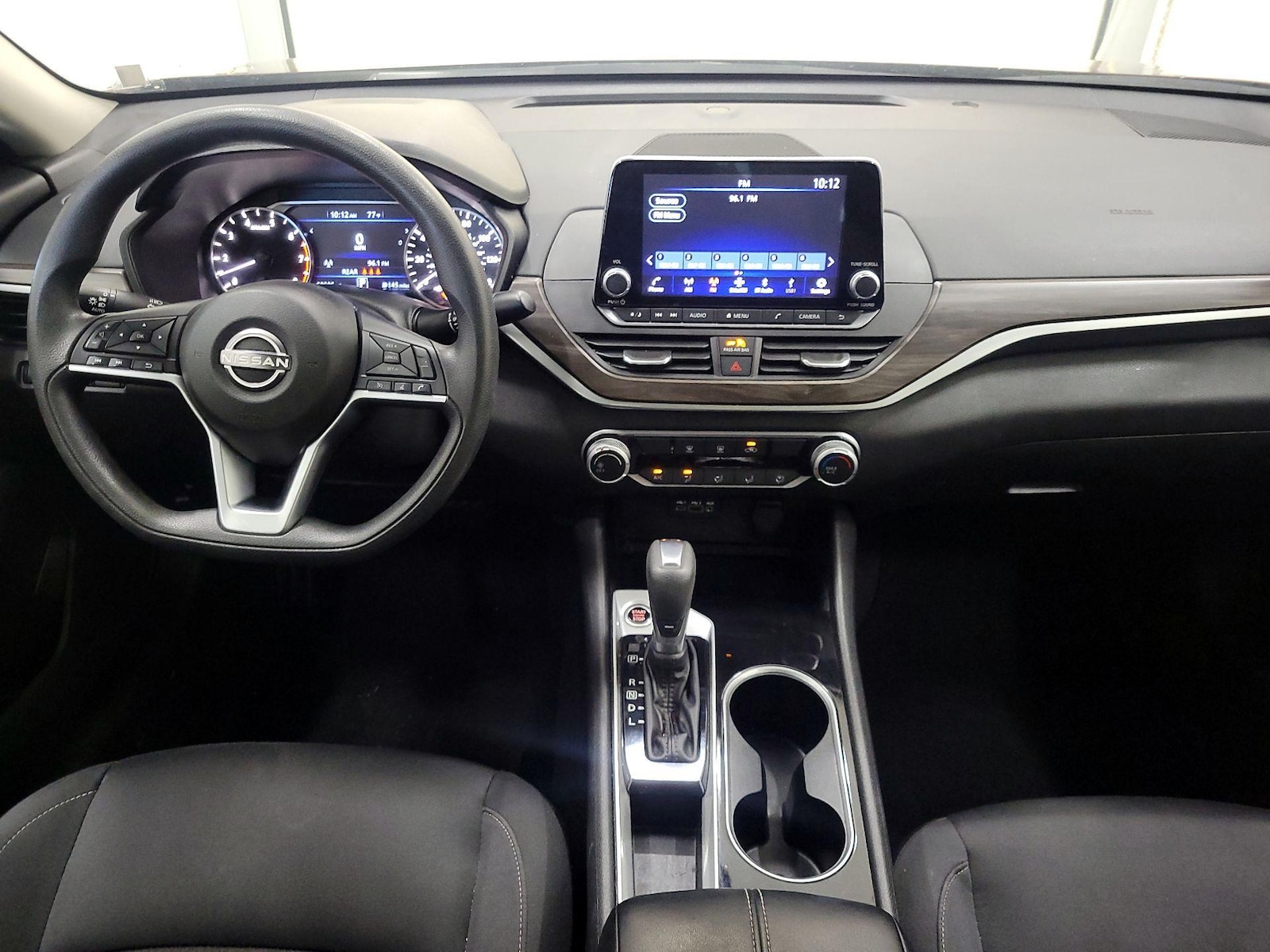 2024 Nissan Altima SV - Photo 10