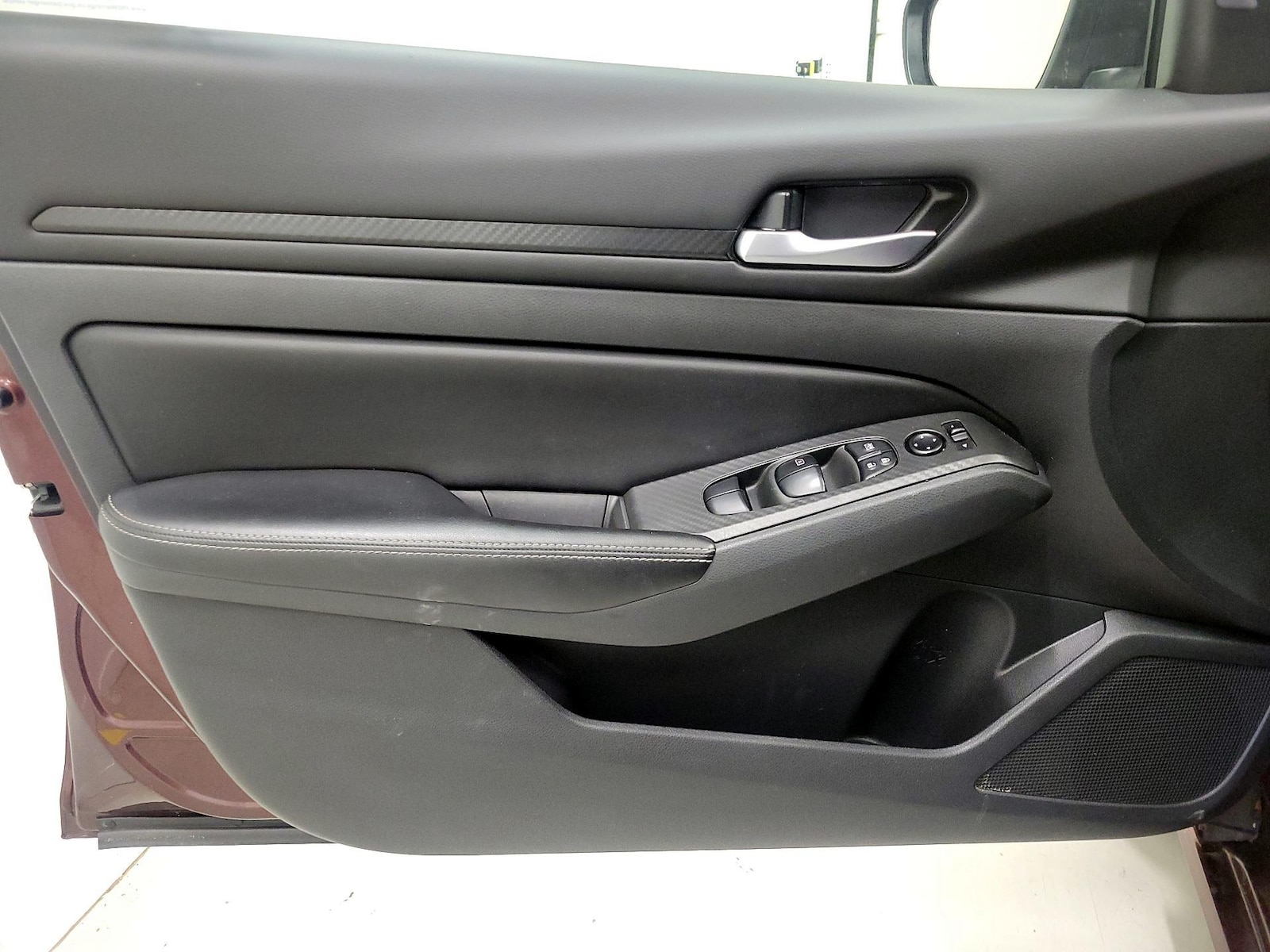 2024 Nissan Altima SV - Photo 13