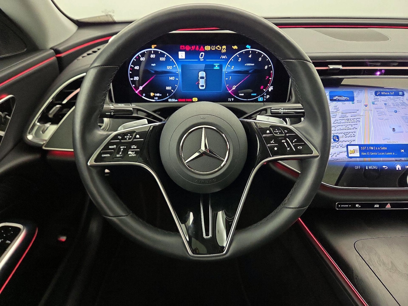 2025 Mercedes-Benz E-Class E350 - Photo 11