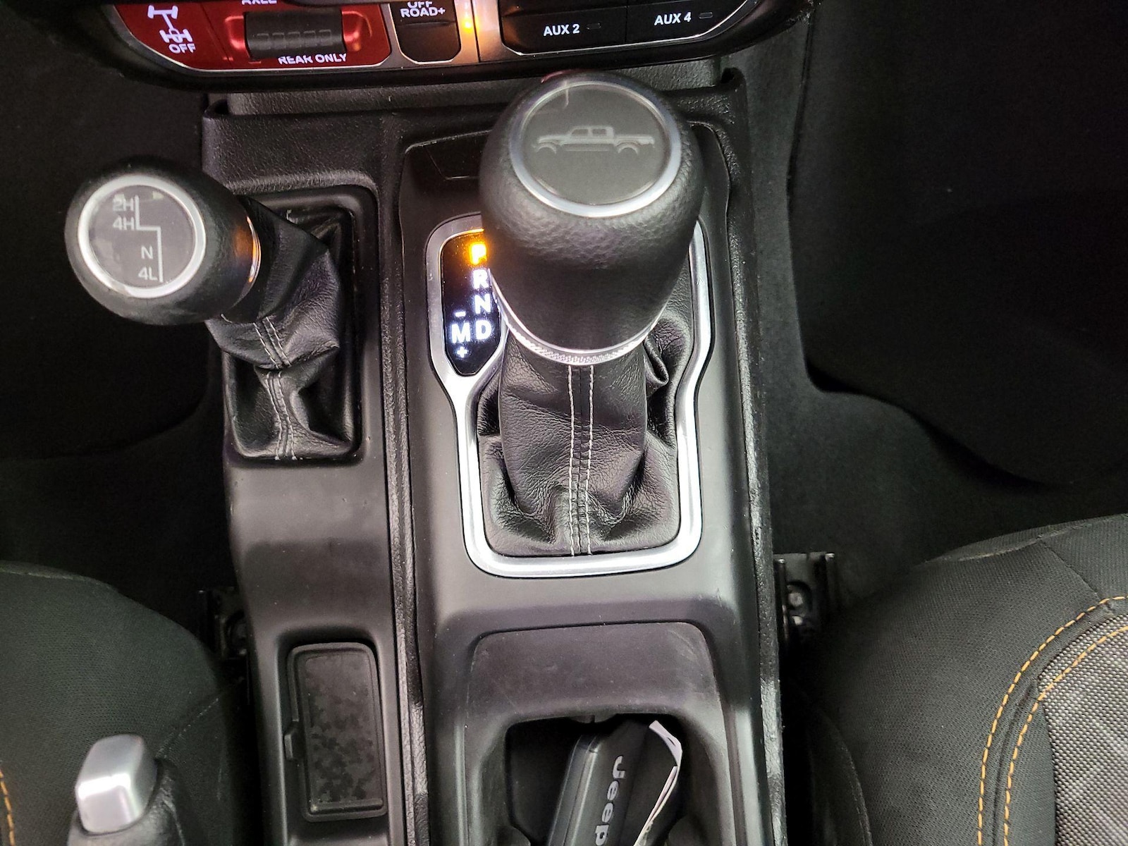 2026 Jeep Gladiator Mojave - Photo 18