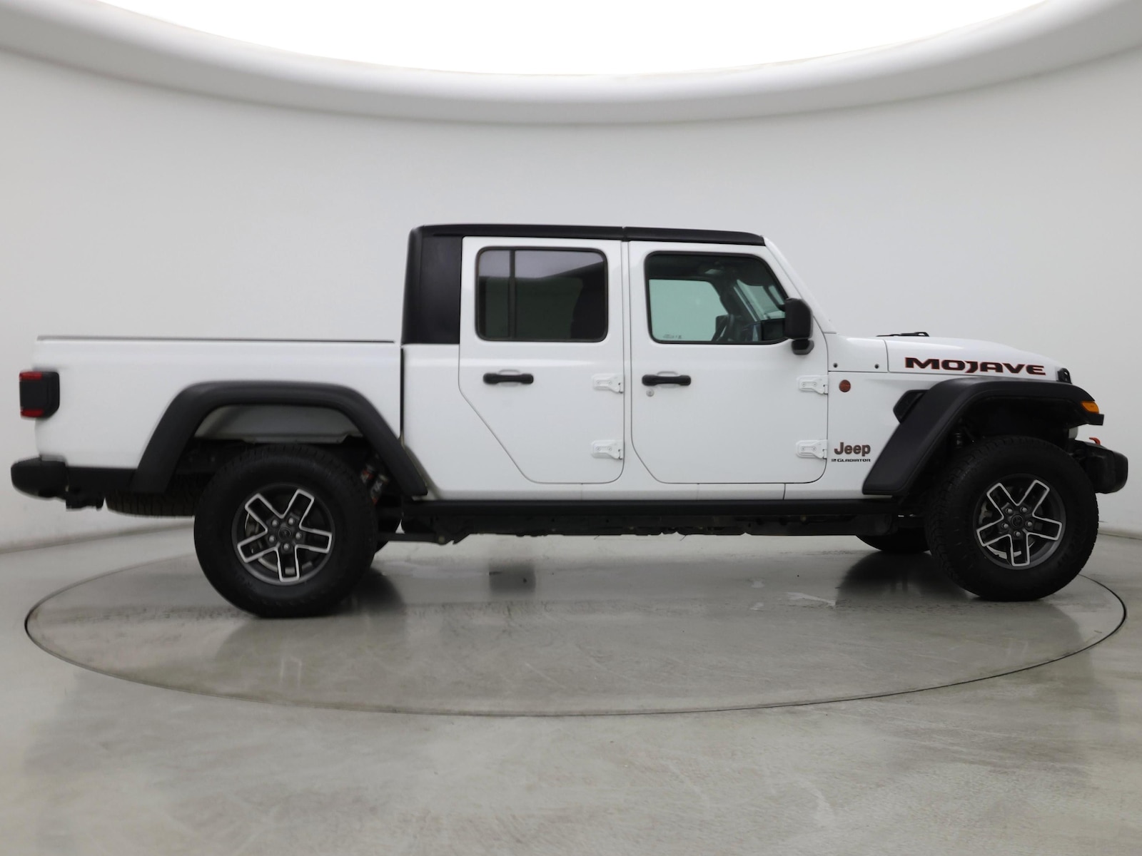 2026 Jeep Gladiator Mojave - Photo 8