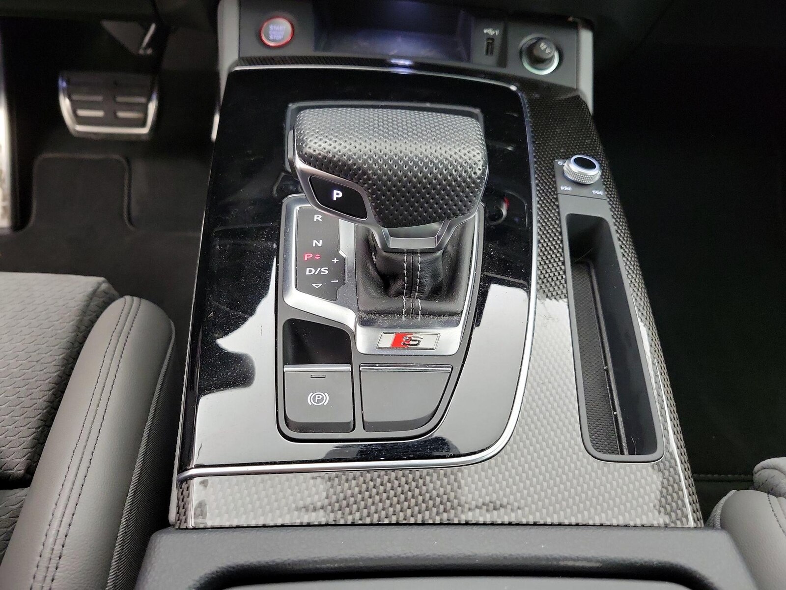 2022 Audi SQ5 Premium Plus - Photo 19