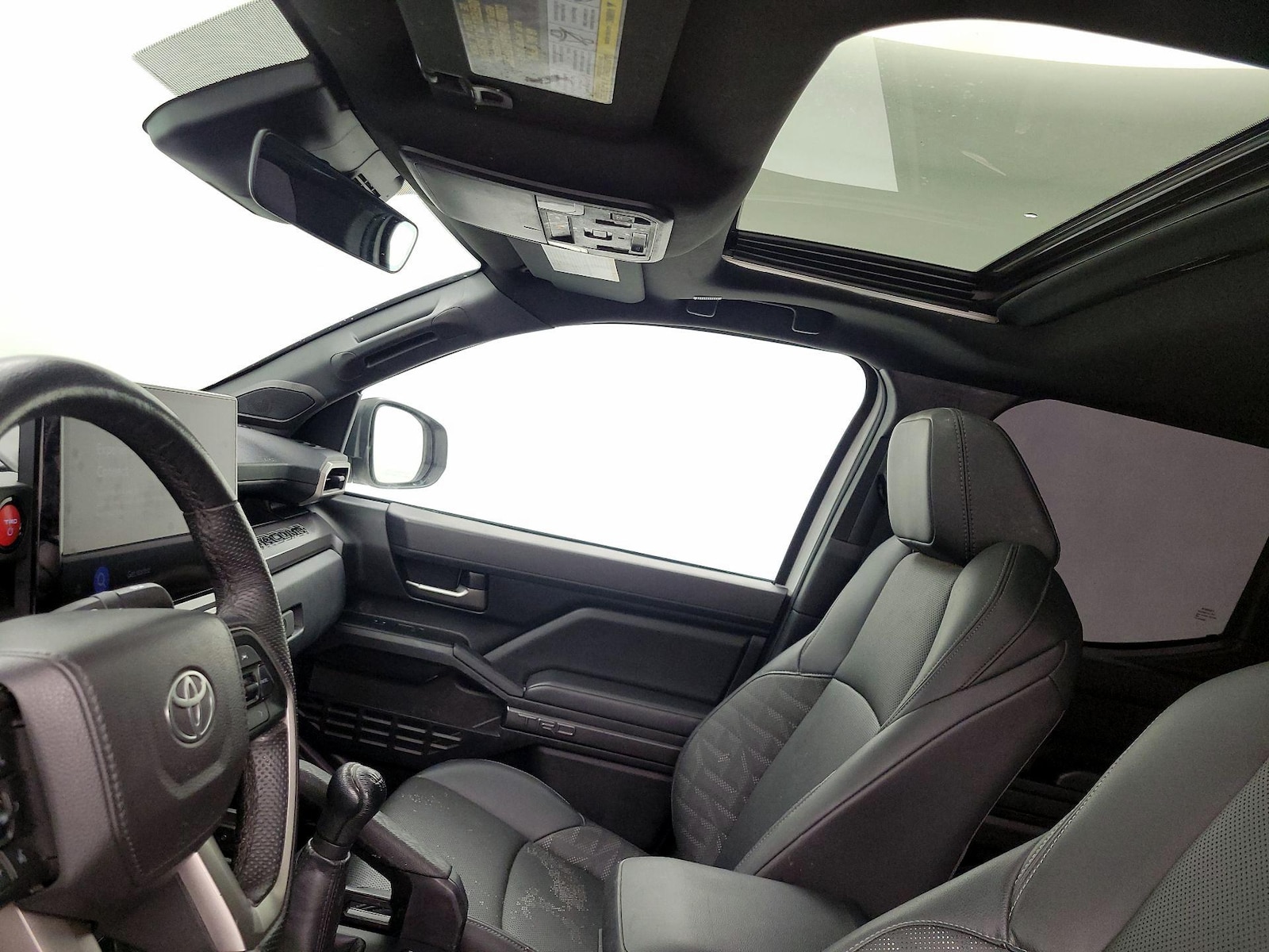 Sunroof(s) & Overhead Airbags