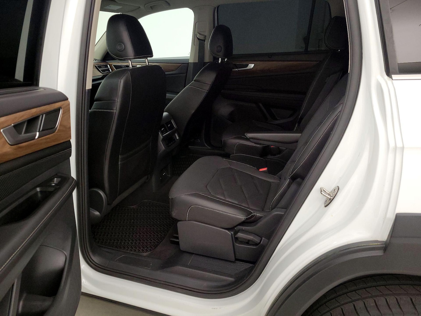 Rear Air Conditioning