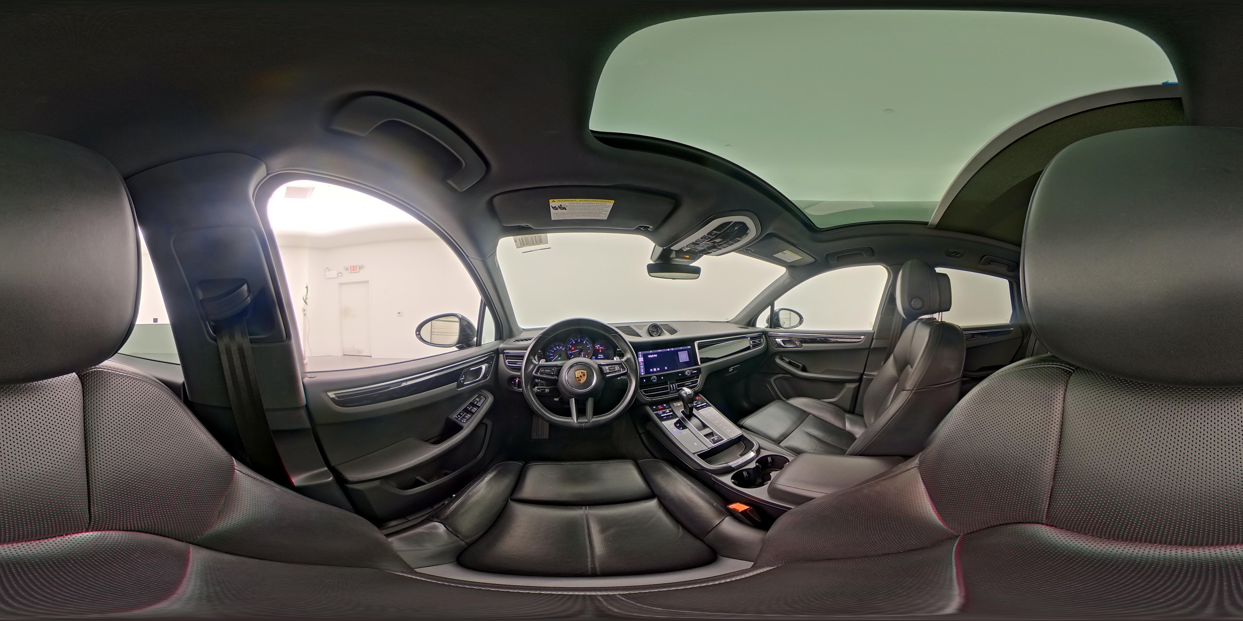 2024 Porsche Macan - Photo 28